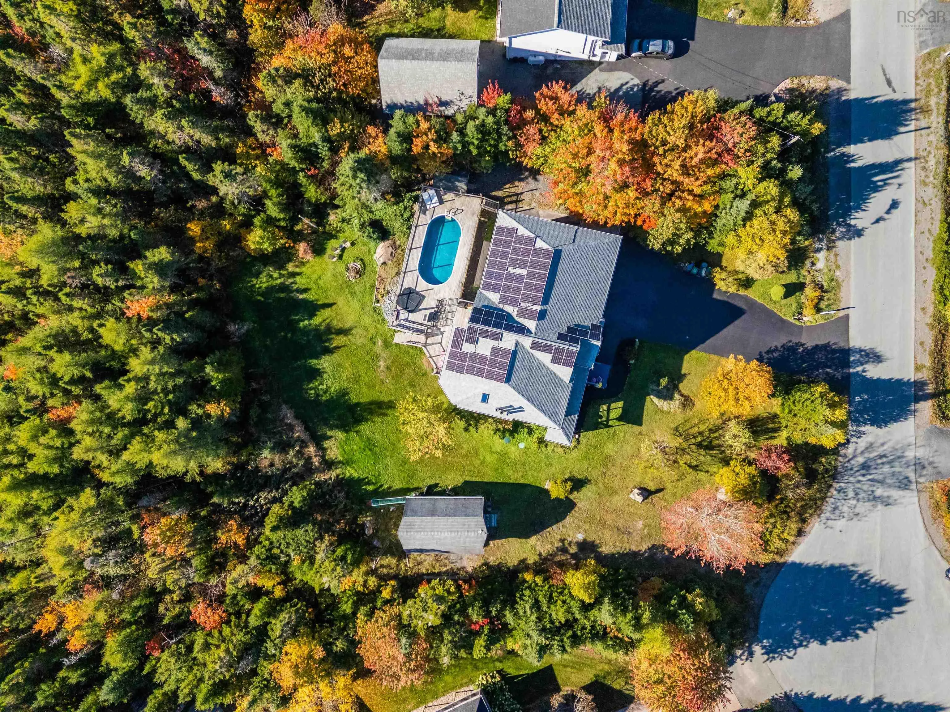 9 Bens Court, Brookside, NS B3T 1R3, 6 Bedrooms Bedrooms, ,6 BathroomsBathrooms,Residential,For Sale,Bens,202525600