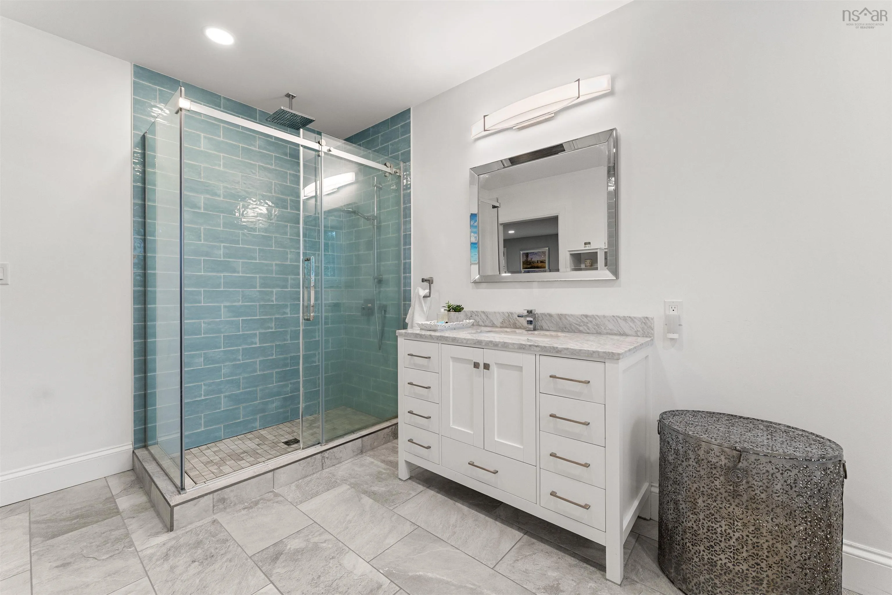 9 Bens Court, Brookside, NS B3T 1R3, 6 Bedrooms Bedrooms, ,6 BathroomsBathrooms,Residential,For Sale,Bens,202525600