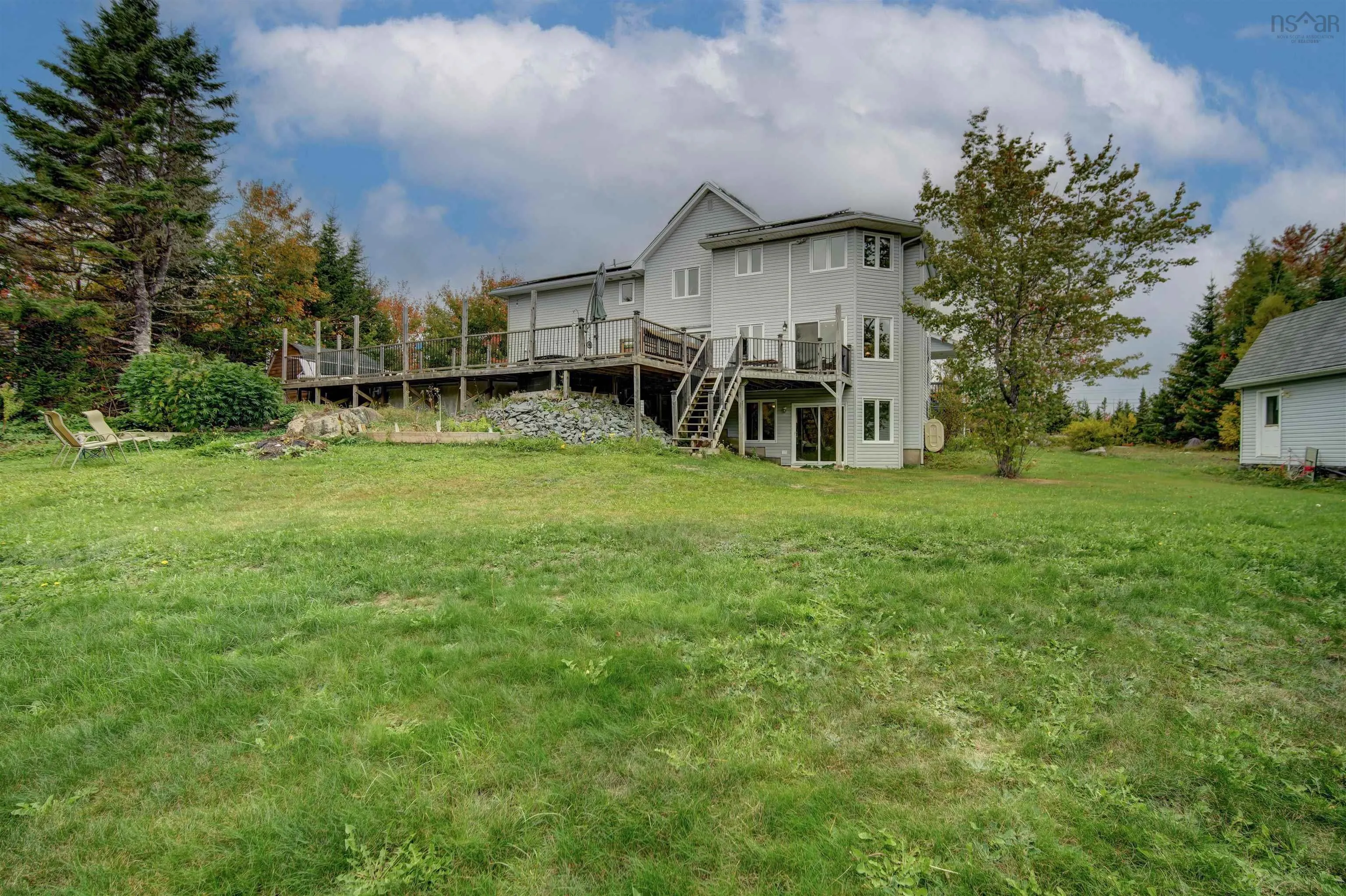 9 Bens Court, Brookside, NS B3T 1R3, 6 Bedrooms Bedrooms, ,6 BathroomsBathrooms,Residential,For Sale,Bens,202525600