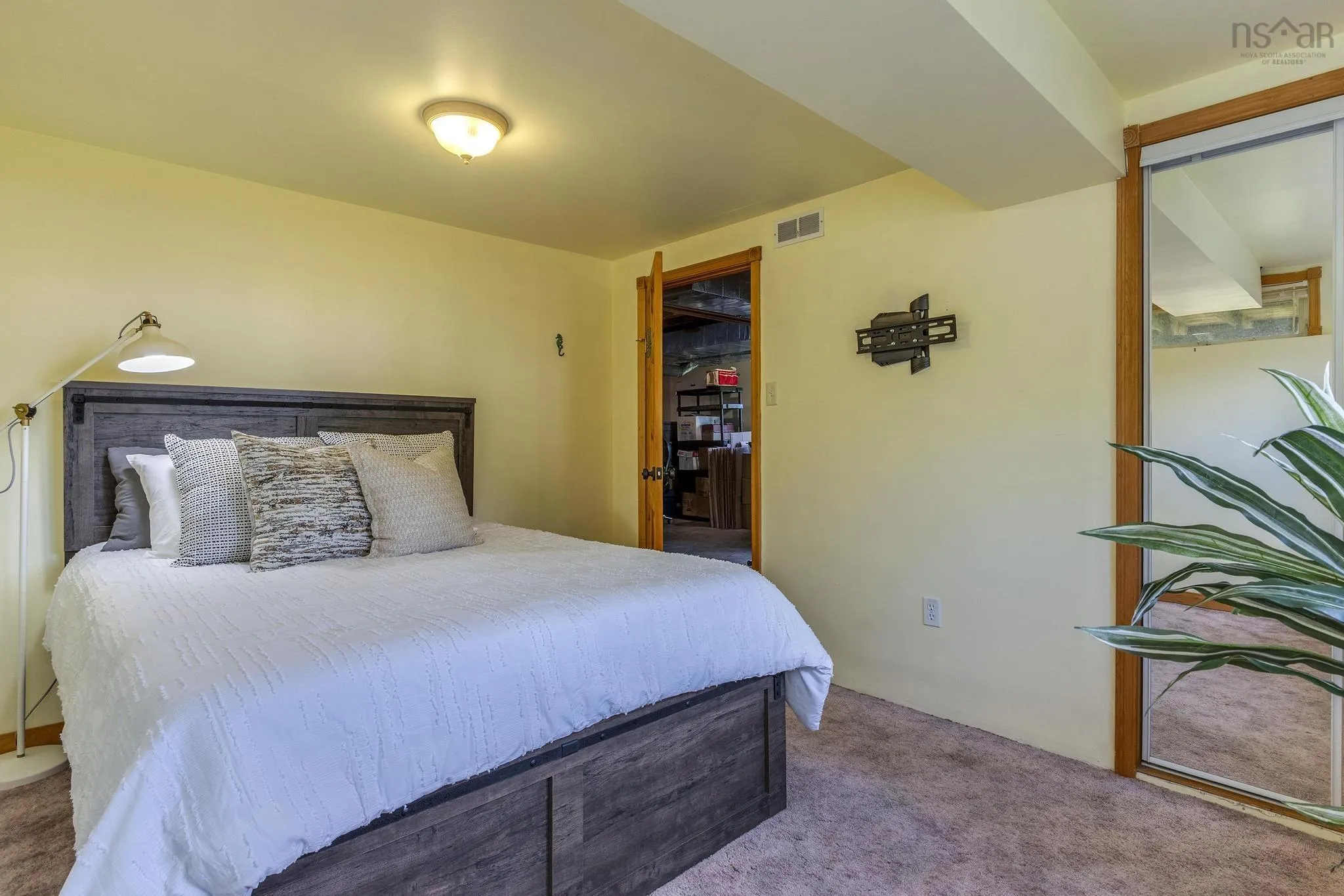 30 Dauphinees Loop, Glen Haven, NS B3Z 2W7, 3 Bedrooms Bedrooms, ,2 BathroomsBathrooms,Residential,For Sale,Dauphinees,202521132