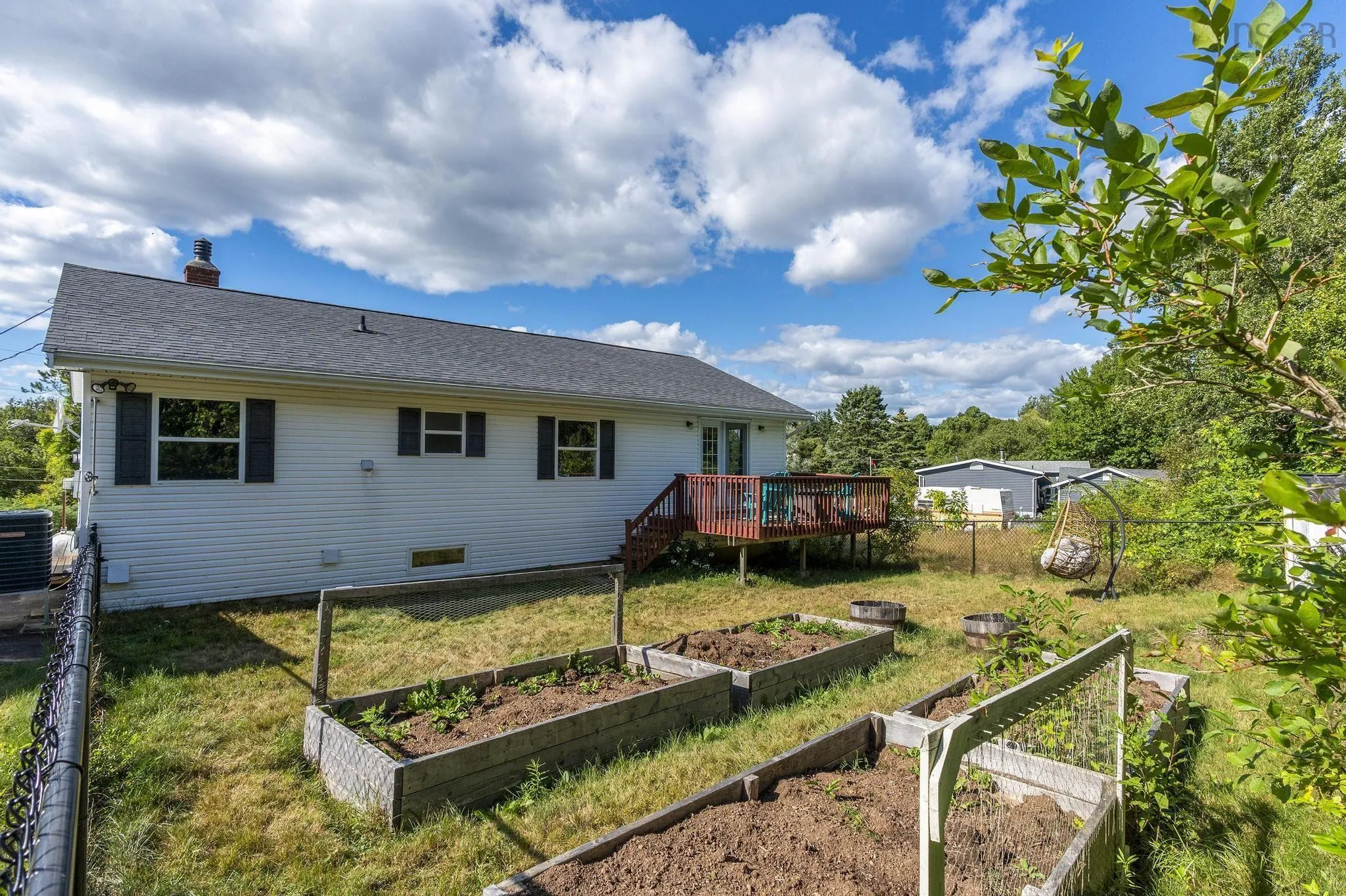 30 Dauphinees Loop, Glen Haven, NS B3Z 2W7, 3 Bedrooms Bedrooms, ,2 BathroomsBathrooms,Residential,For Sale,Dauphinees,202521132