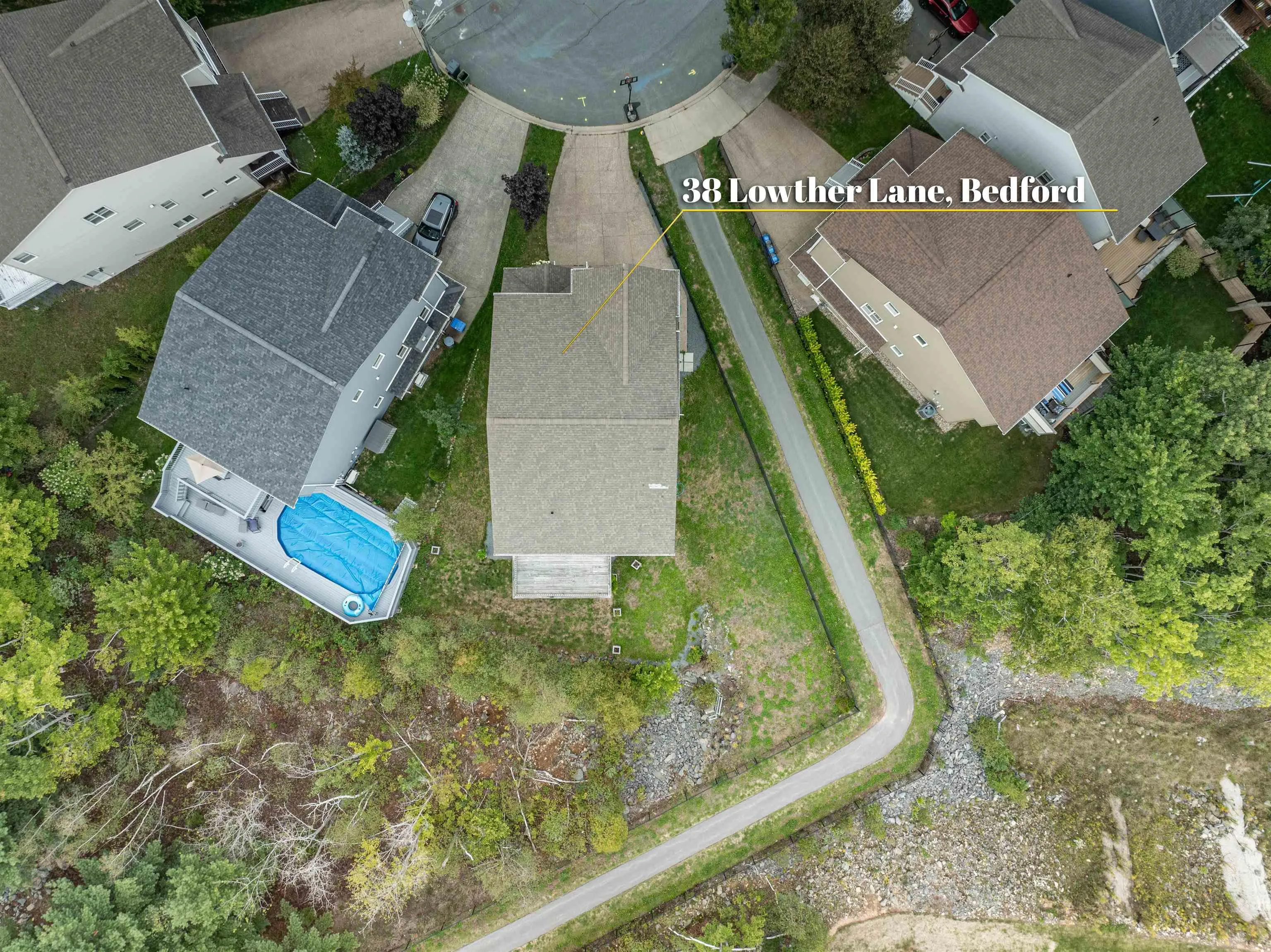 38 Lowther Lane, Bedford, NS B4B 0L6, 5 Bedrooms Bedrooms, ,4 BathroomsBathrooms,Residential,For Sale,Lowther,202522987