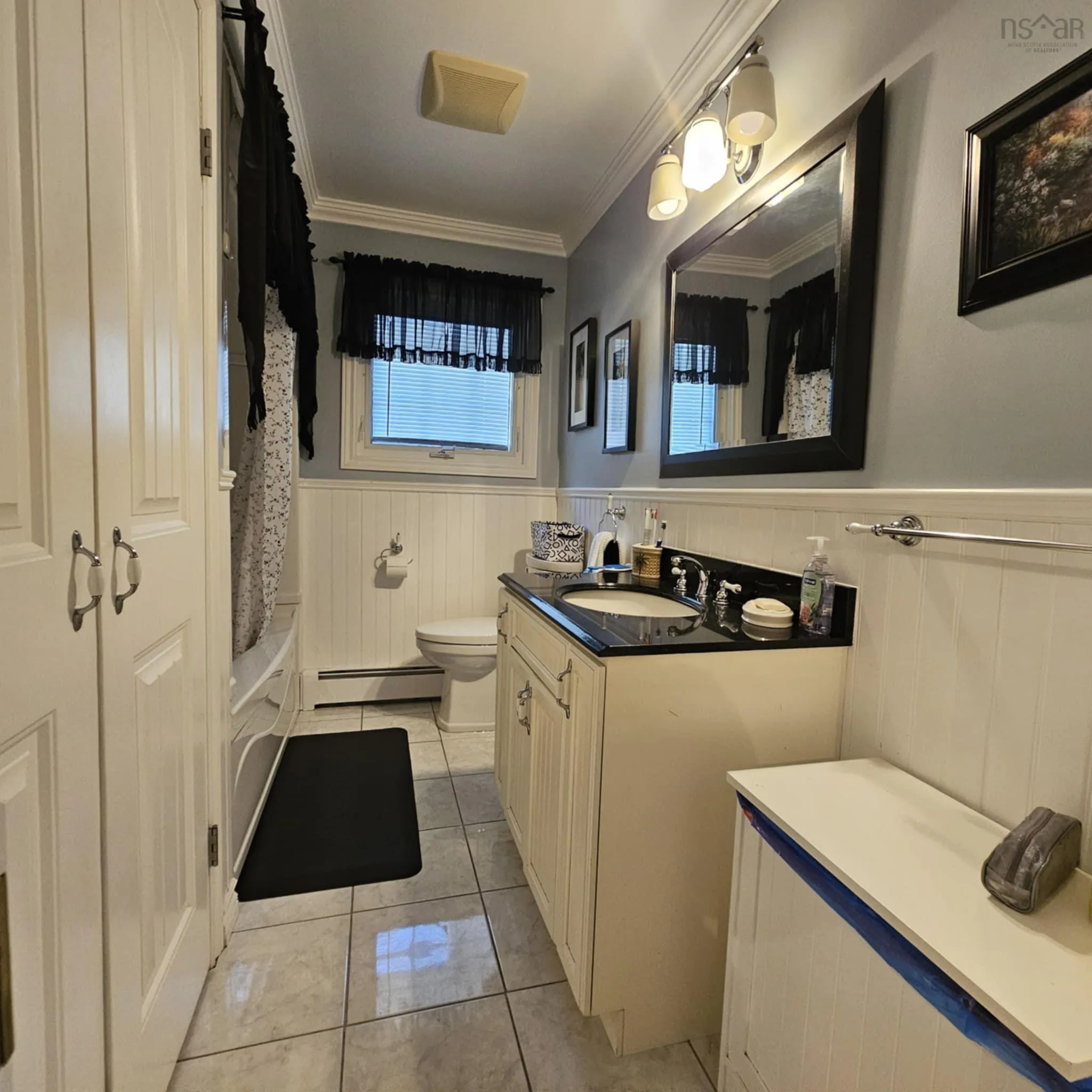 37 Stacey Avenue, North Sydney, NS B2A 3P3, 3 Bedrooms Bedrooms, ,2 BathroomsBathrooms,Residential,For Sale,Stacey,202520766