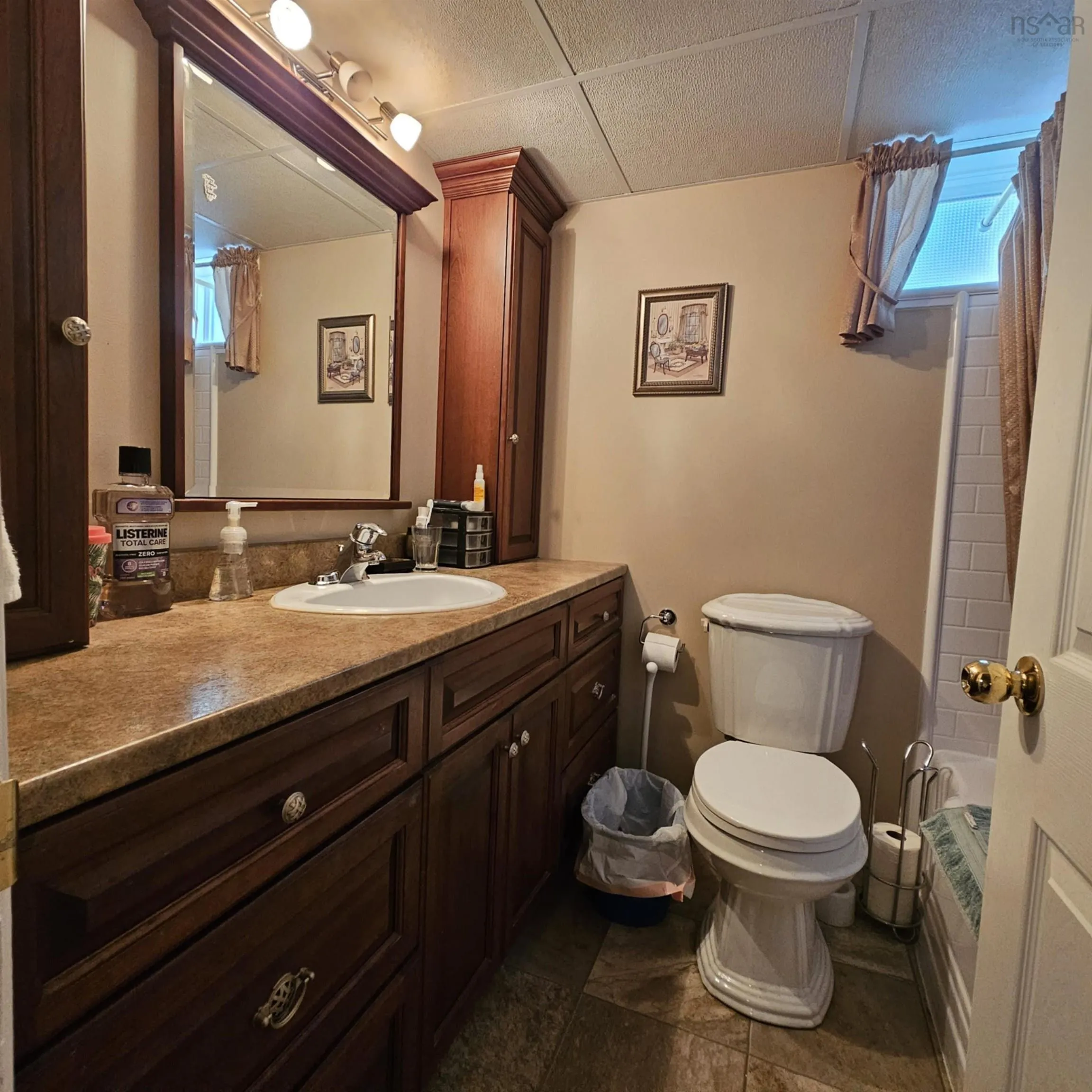 37 Stacey Avenue, North Sydney, NS B2A 3P3, 3 Bedrooms Bedrooms, ,2 BathroomsBathrooms,Residential,For Sale,Stacey,202520766