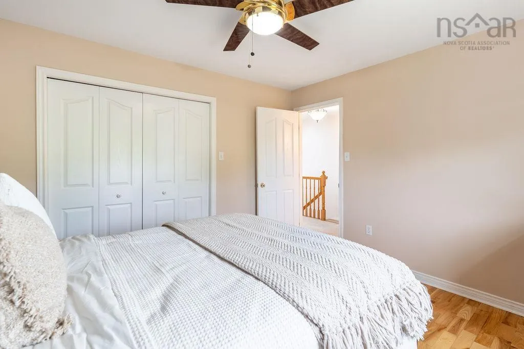 5 Sandy Point Road, Porters Lake, NS B3E 1M9, 4 Bedrooms Bedrooms, ,3 BathroomsBathrooms,Residential,For Sale,Sandy Point,202518405