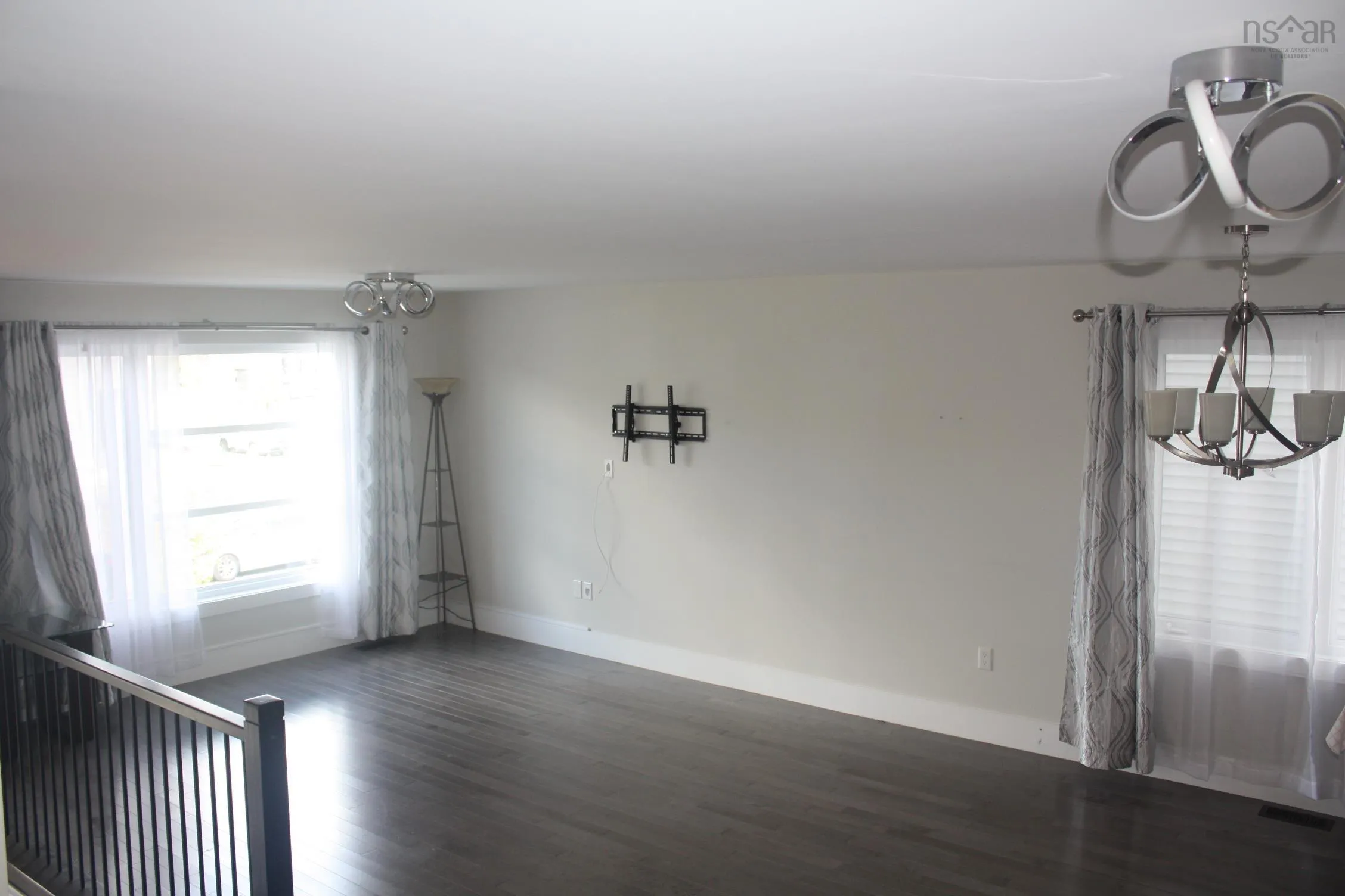 276 Fleetview Drive, Halifax, NS B3M 0L8, 4 Bedrooms Bedrooms, ,4 BathroomsBathrooms,Residential,For Sale,Fleetview,202525253