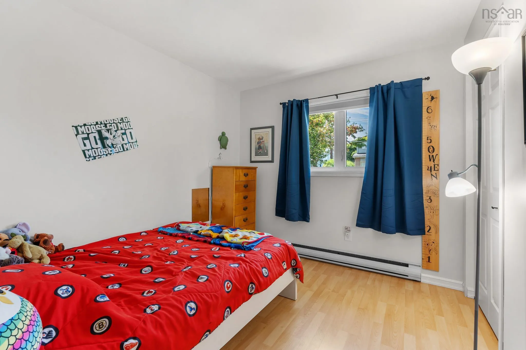 71 Cedar Crescent, Dartmouth, NS B2V 1Y8, 3 Bedrooms Bedrooms, ,3 BathroomsBathrooms,Residential,For Sale,Cedar,202520535