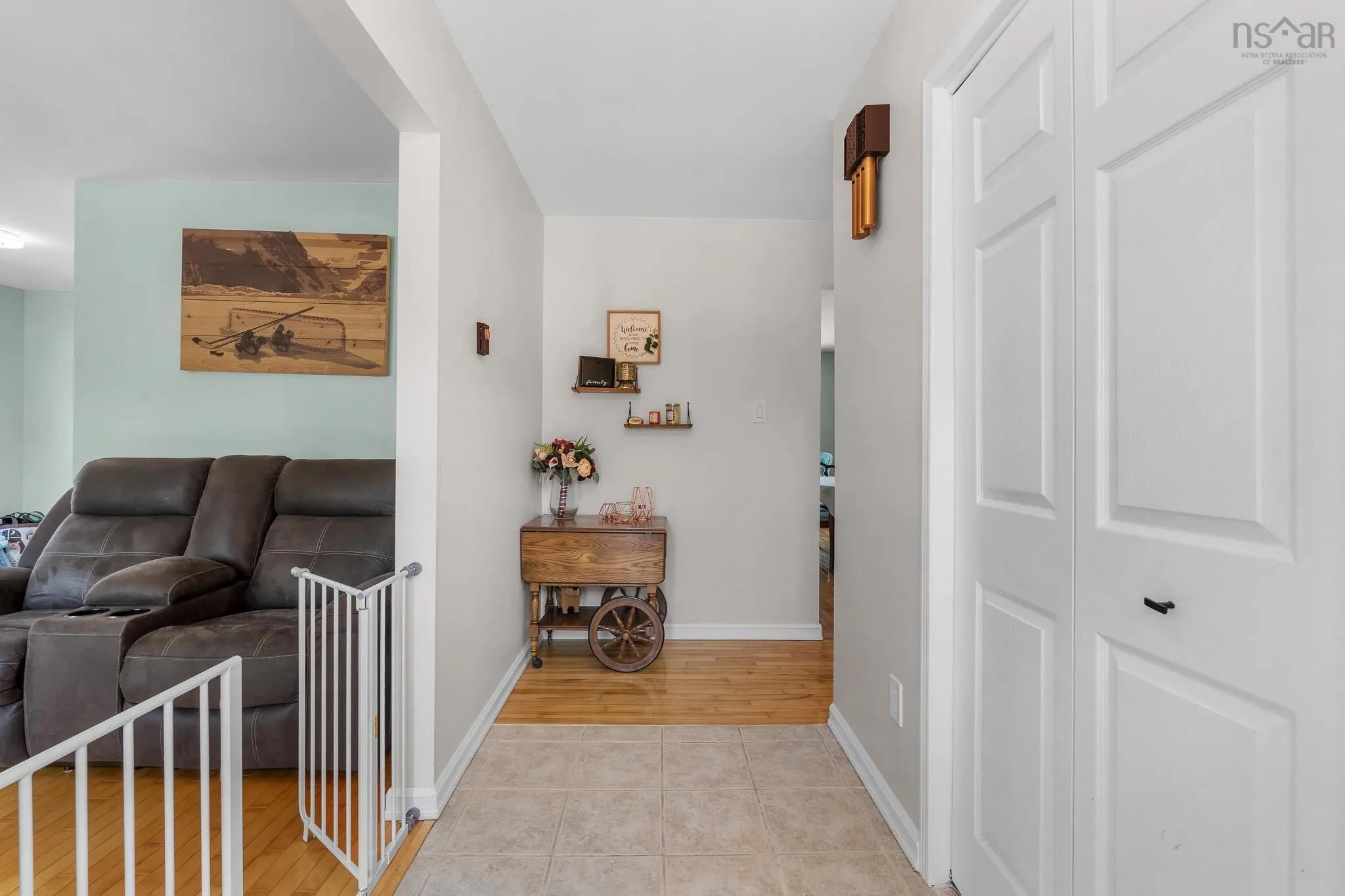71 Cedar Crescent, Dartmouth, NS B2V 1Y8, 3 Bedrooms Bedrooms, ,3 BathroomsBathrooms,Residential,For Sale,Cedar,202520535