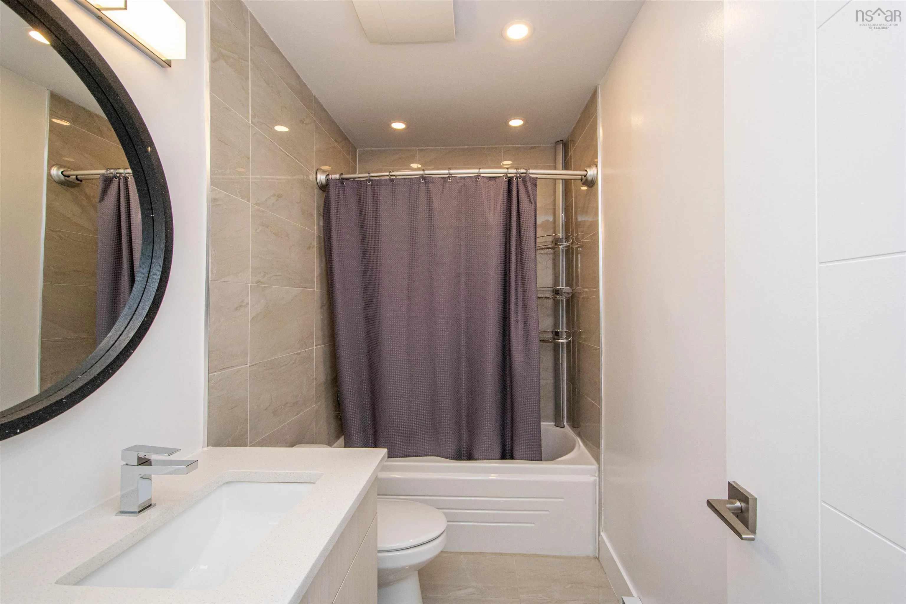 5877 Gainsborough Place, Halifax, NS B3K 5R7, 2 Bedrooms Bedrooms, ,2 BathroomsBathrooms,Residential,For Sale,Gainsborough,202524312