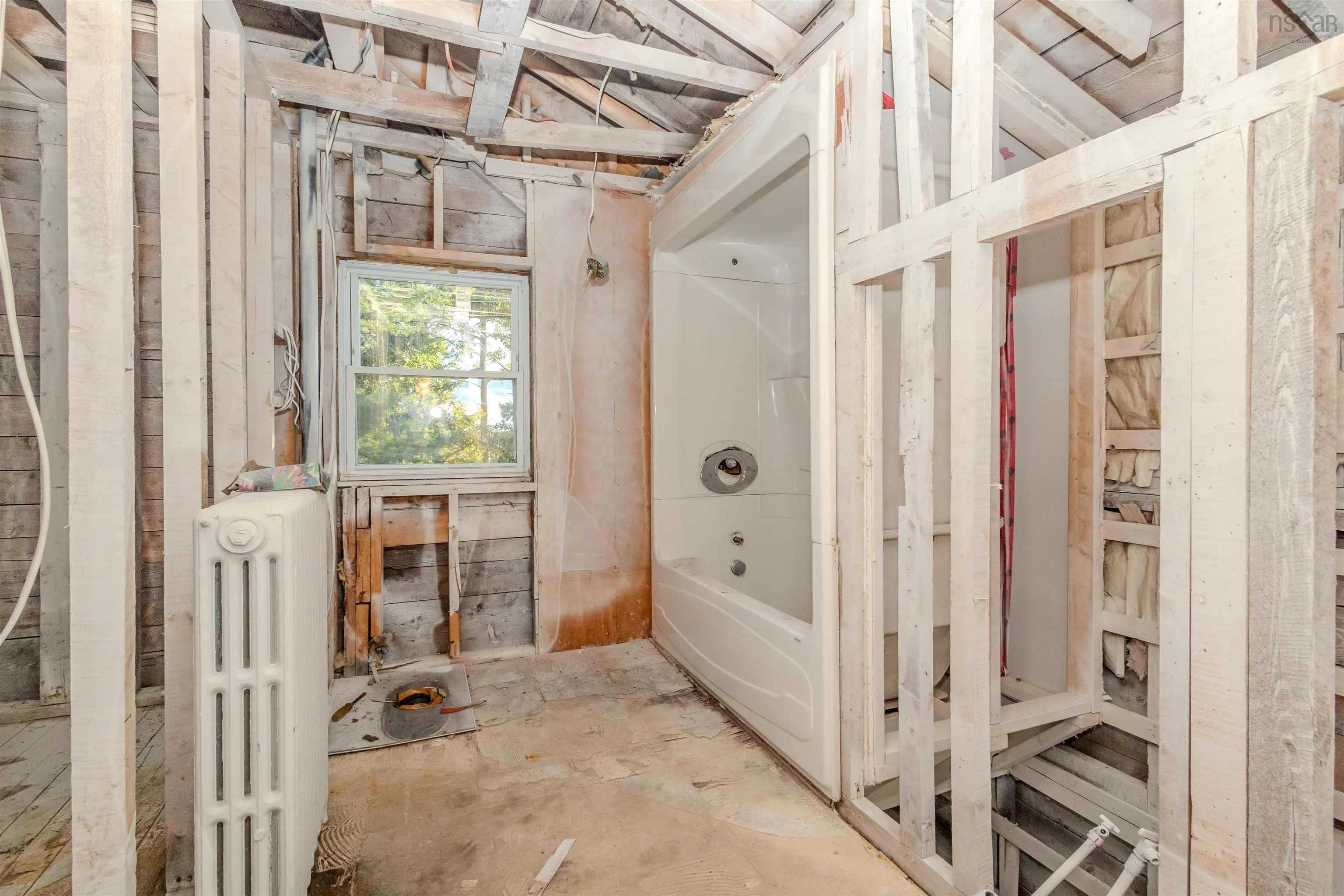 2193 Sydney Road, Reserve Mines, NS B1E 1J9, 3 Bedrooms Bedrooms, ,1 BathroomBathrooms,Residential,For Sale,Sydney,202523657