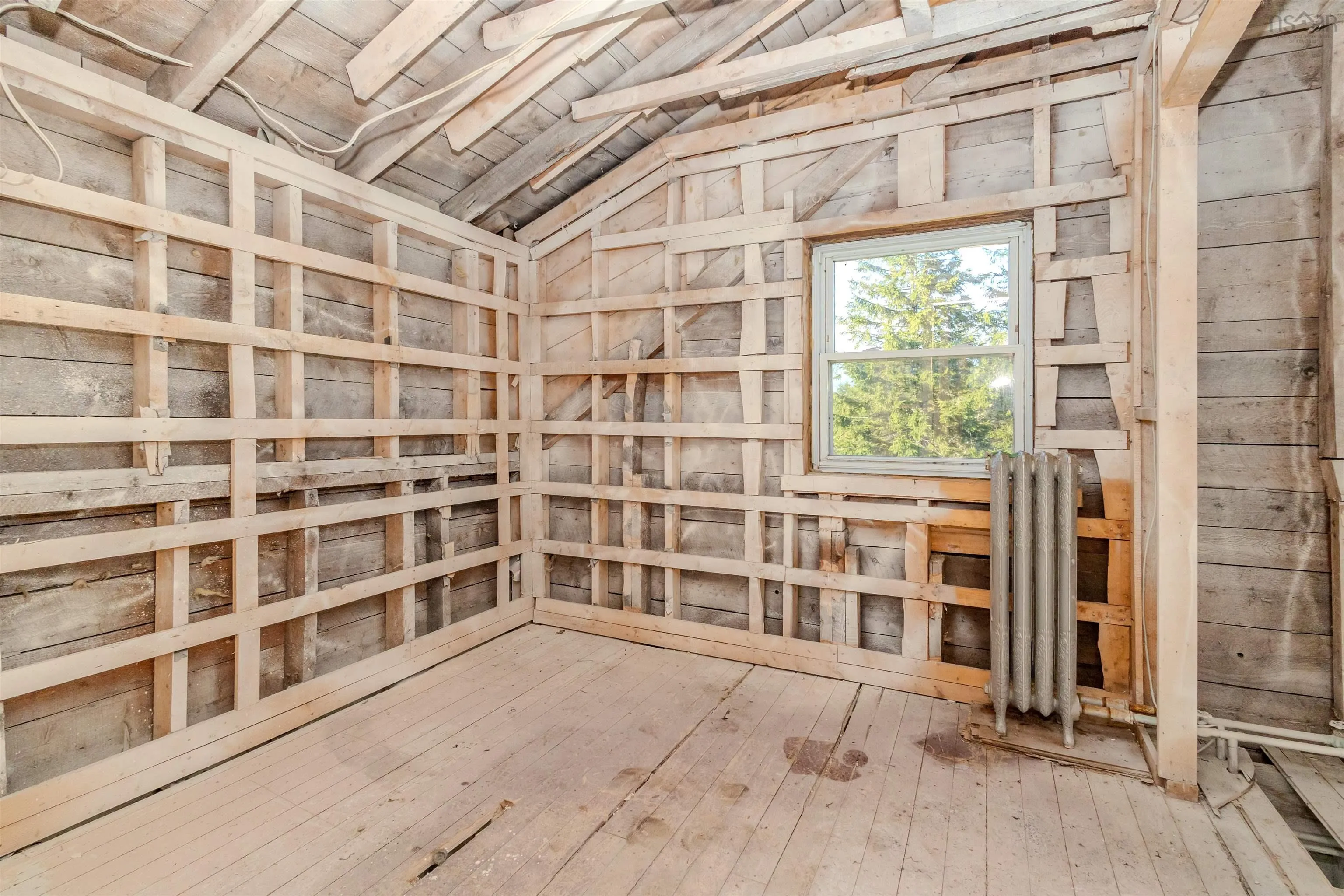 2193 Sydney Road, Reserve Mines, NS B1E 1J9, 3 Bedrooms Bedrooms, ,1 BathroomBathrooms,Residential,For Sale,Sydney,202523657