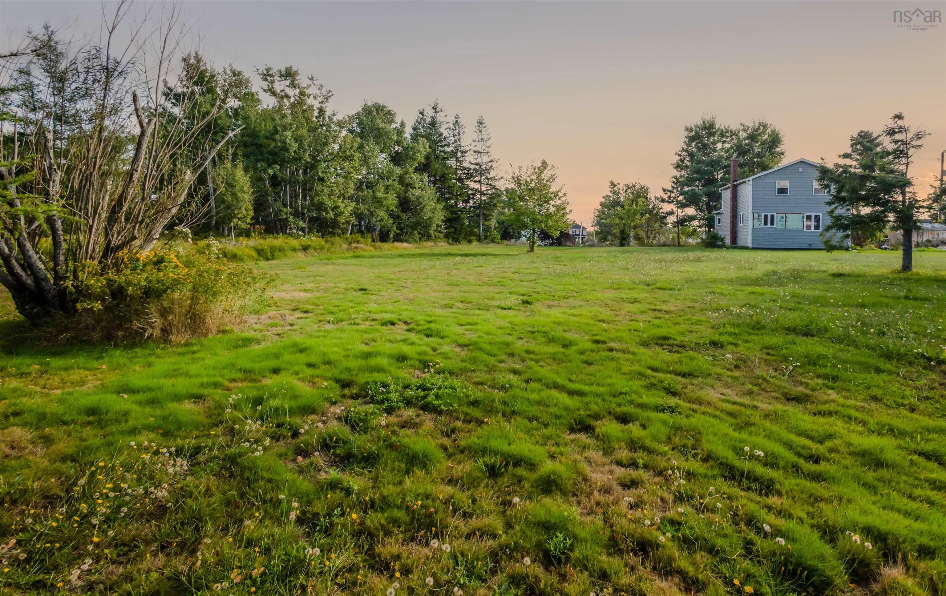 2193 Sydney Road, Reserve Mines, NS B1E 1J9, 3 Bedrooms Bedrooms, ,1 BathroomBathrooms,Residential,For Sale,Sydney,202523657
