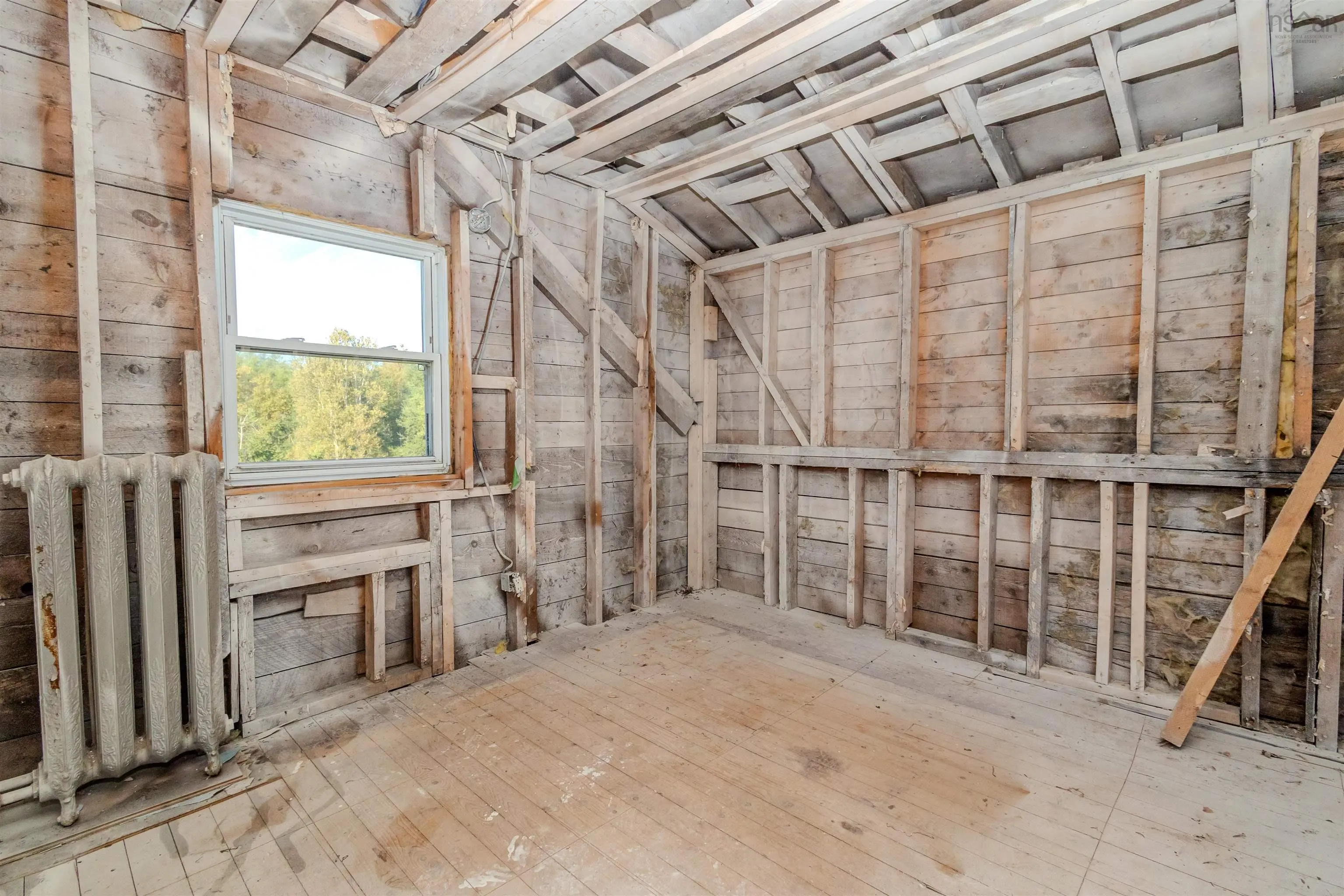 2193 Sydney Road, Reserve Mines, NS B1E 1J9, 3 Bedrooms Bedrooms, ,1 BathroomBathrooms,Residential,For Sale,Sydney,202523657