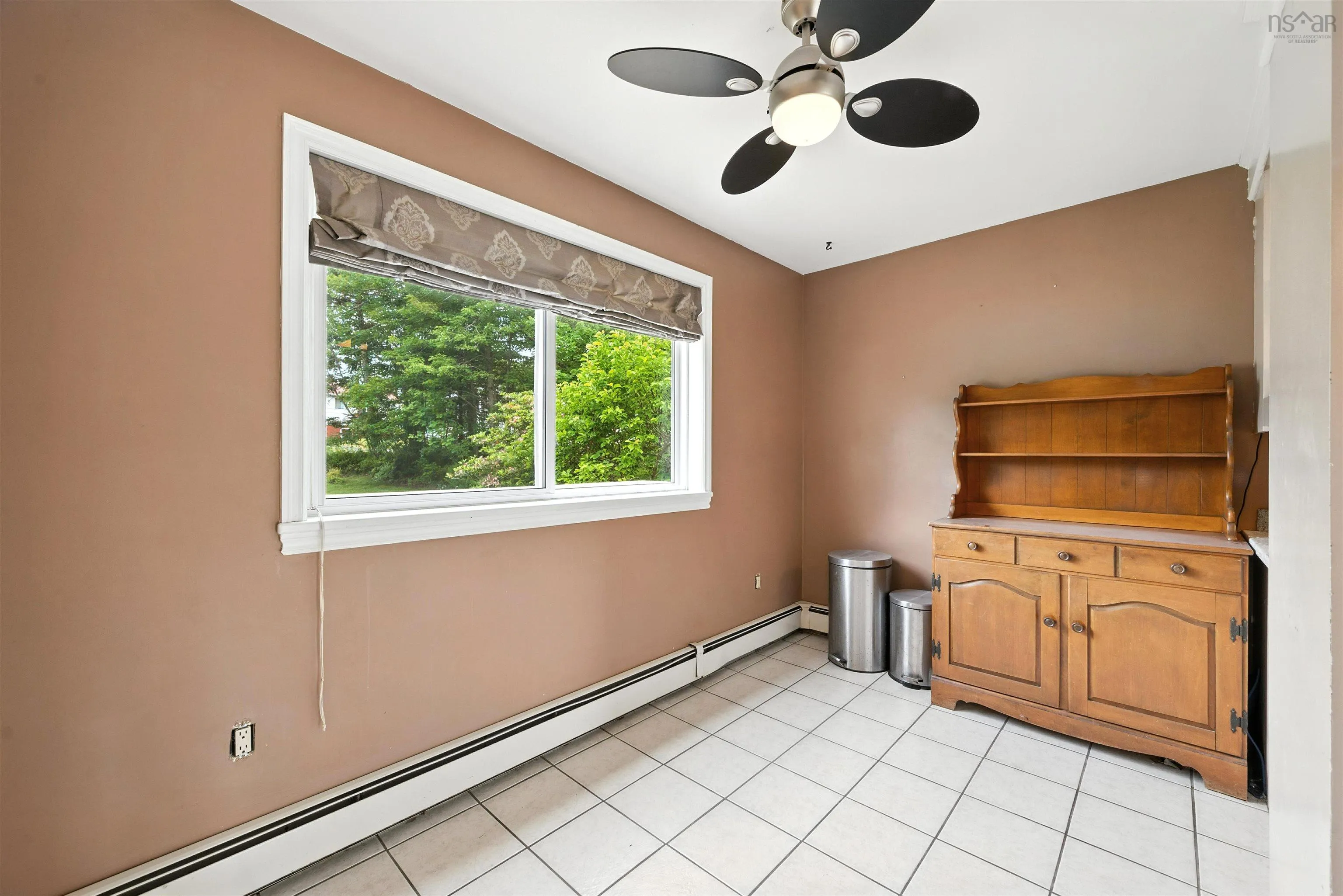 92 First Street, Middle Sackville, NS B4E 1T1, 7 Bedrooms Bedrooms, ,4 BathroomsBathrooms,Residential,For Sale,First,202516651