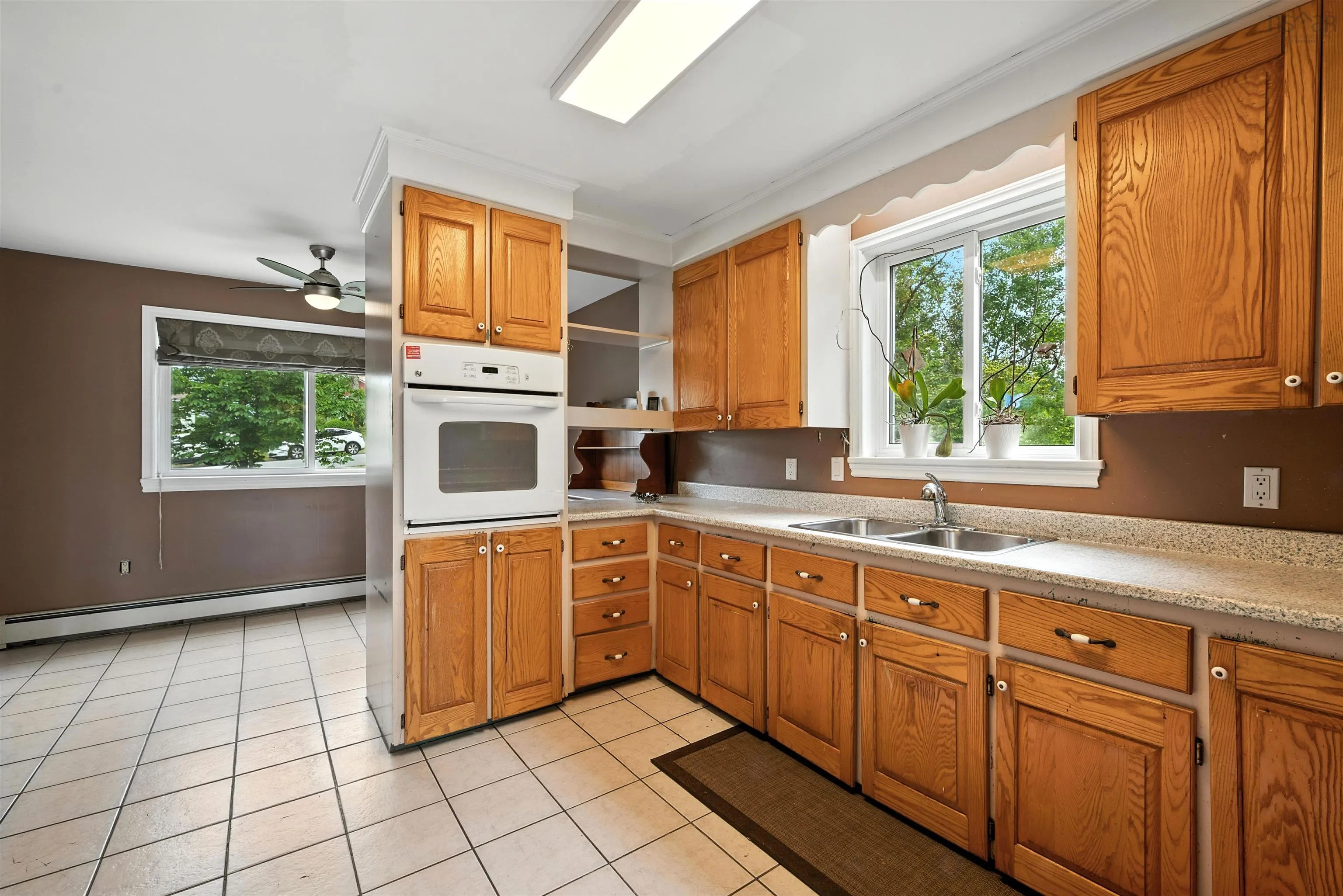 92 First Street, Middle Sackville, NS B4E 1T1, 7 Bedrooms Bedrooms, ,4 BathroomsBathrooms,Residential,For Sale,First,202516651
