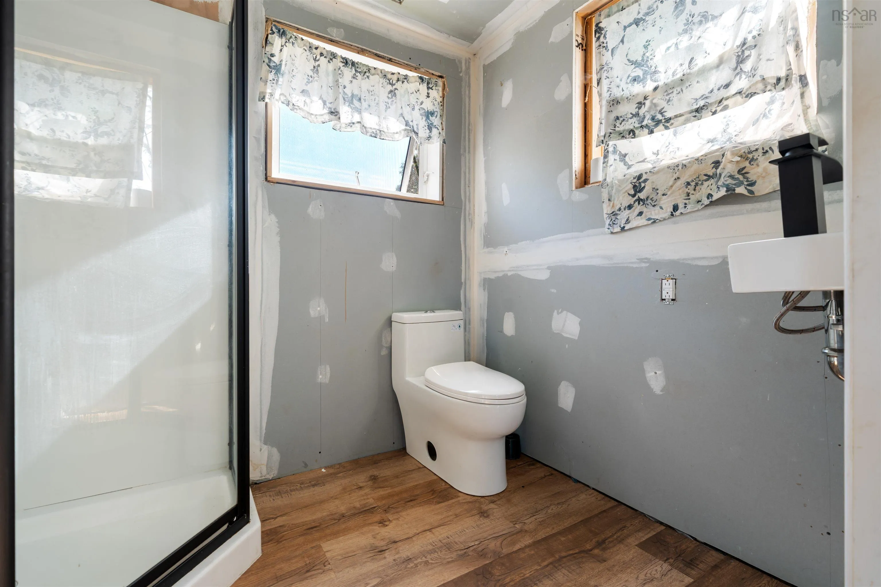 248 Mill Street, Parrsboro, NS B0M 1S0, 2 Bedrooms Bedrooms, ,1 BathroomBathrooms,Residential,For Sale,Mill,202521322
