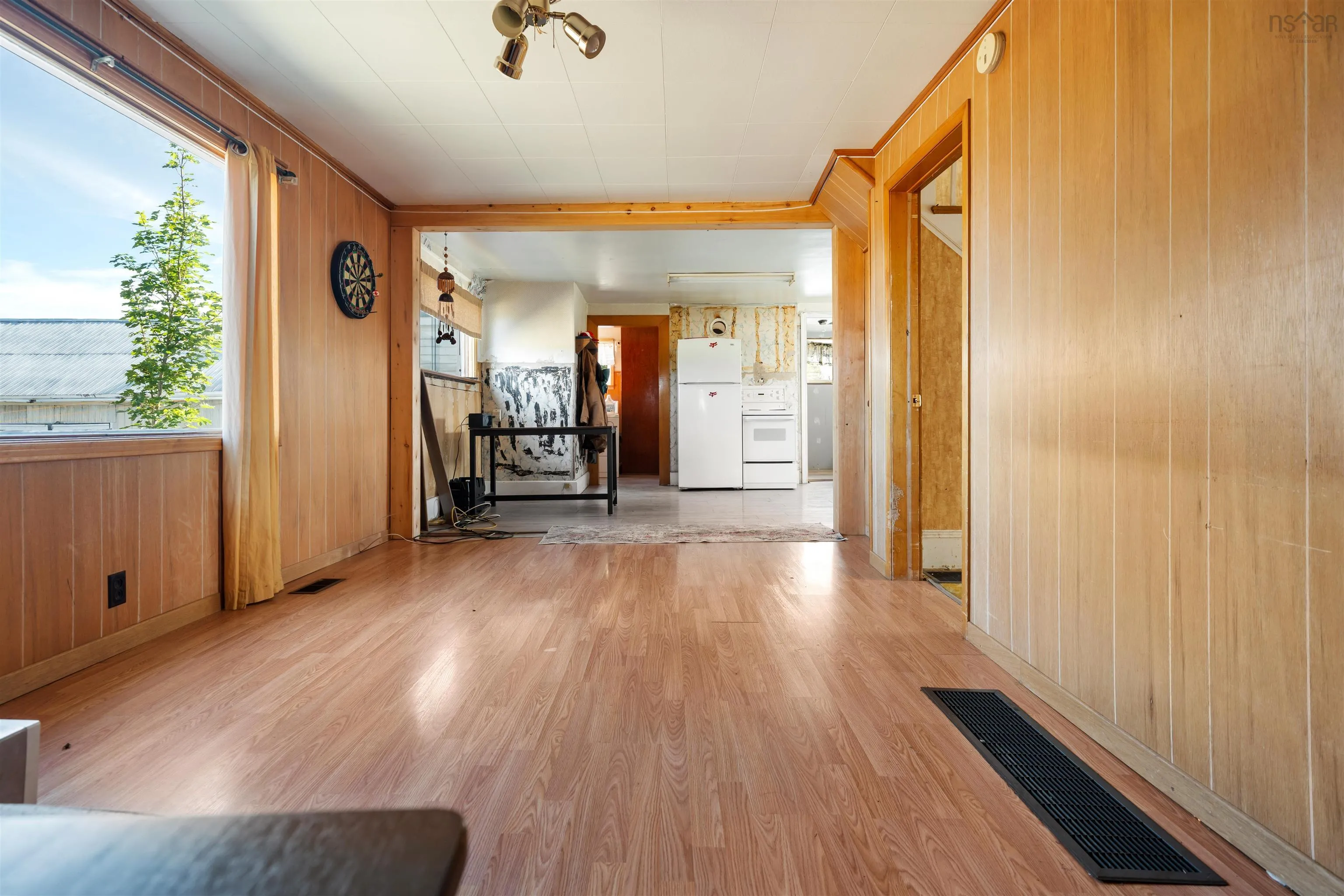 248 Mill Street, Parrsboro, NS B0M 1S0, 2 Bedrooms Bedrooms, ,1 BathroomBathrooms,Residential,For Sale,Mill,202521322