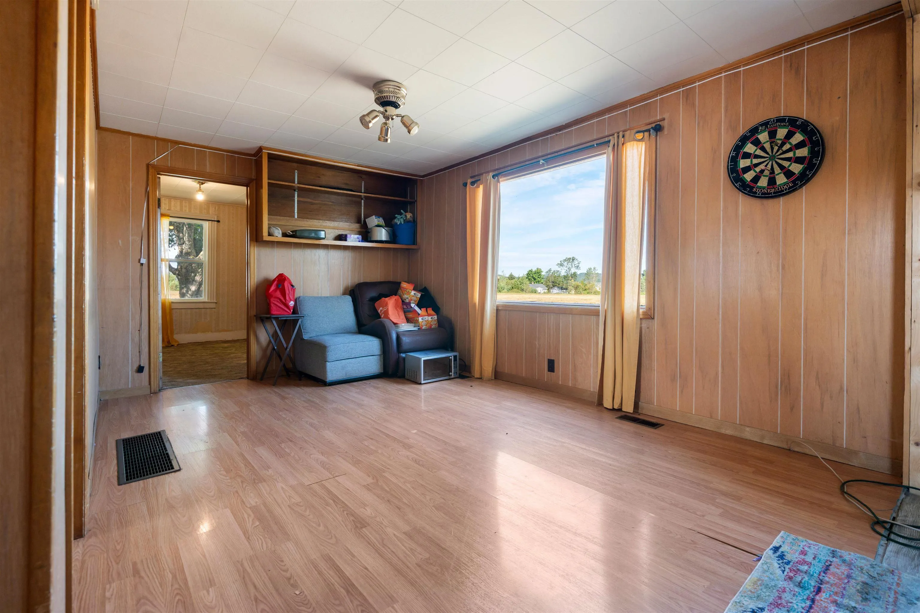 248 Mill Street, Parrsboro, NS B0M 1S0, 2 Bedrooms Bedrooms, ,1 BathroomBathrooms,Residential,For Sale,Mill,202521322