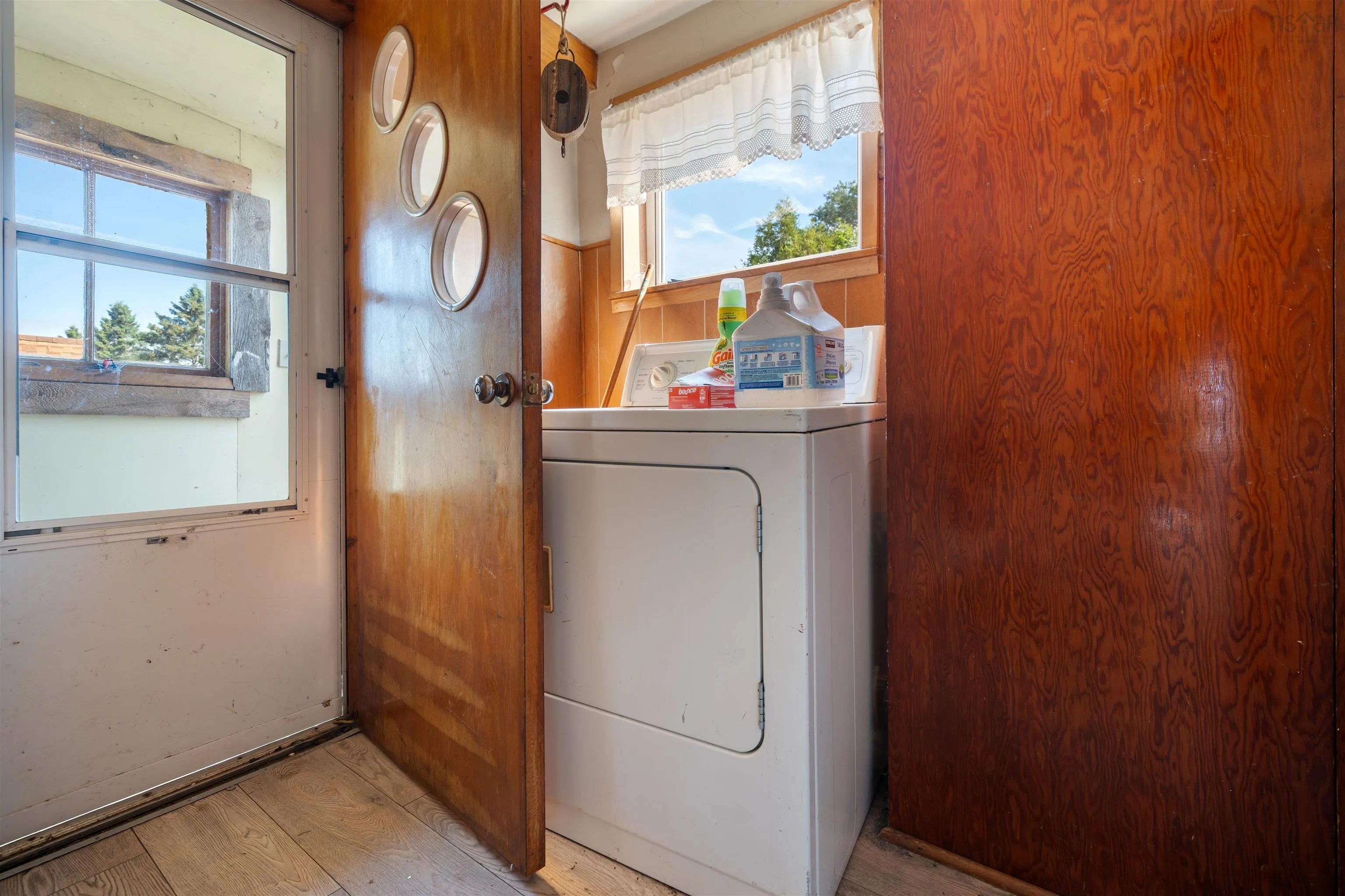 248 Mill Street, Parrsboro, NS B0M 1S0, 2 Bedrooms Bedrooms, ,1 BathroomBathrooms,Residential,For Sale,Mill,202521322