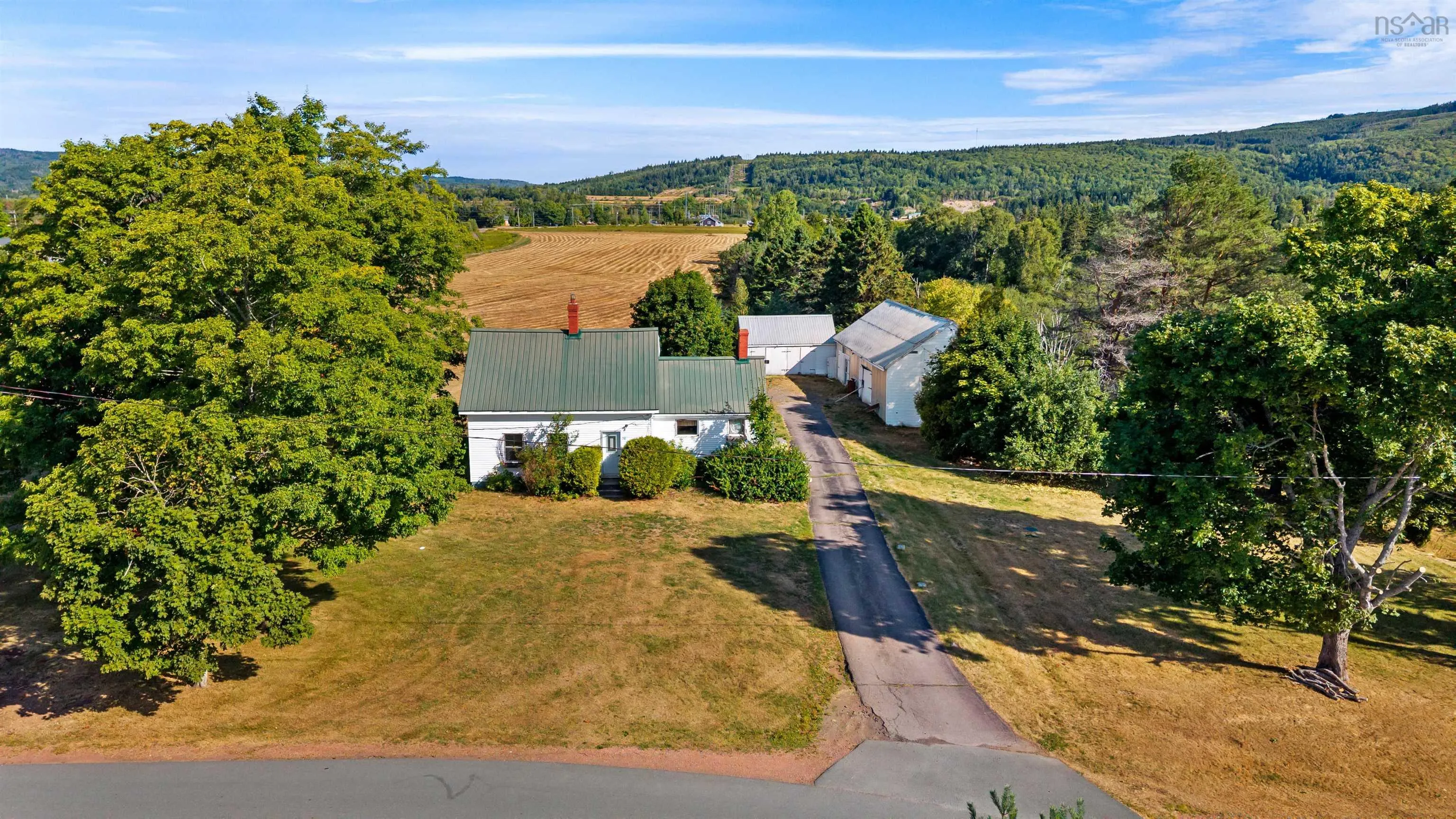 248 Mill Street, Parrsboro, NS B0M 1S0, 2 Bedrooms Bedrooms, ,1 BathroomBathrooms,Residential,For Sale,Mill,202521322