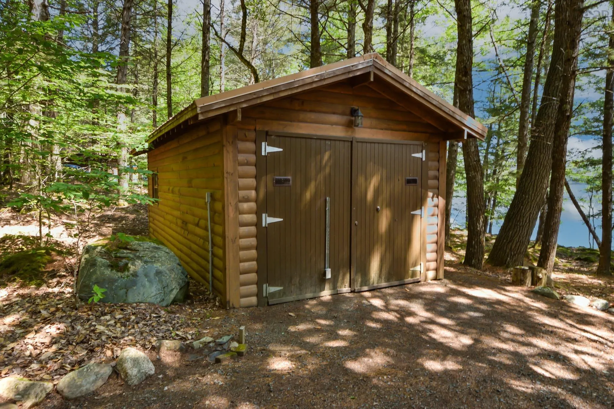 491 Peters Point Road, South Brookfield, NS B0T 1X0, 2 Bedrooms Bedrooms, ,2 BathroomsBathrooms,Residential,For Sale,Peters Point,202518336