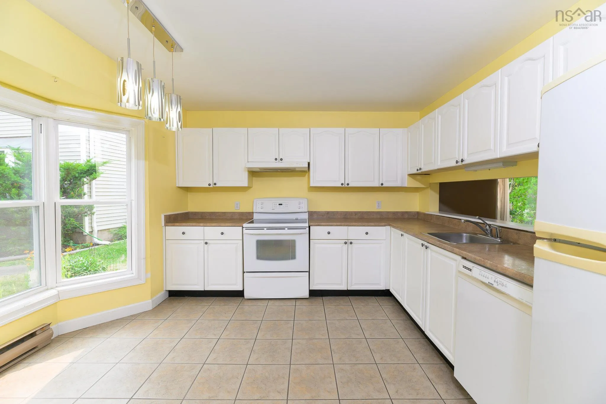 158 Rutledge Street, Bedford, NS B4A 1X6, 3 Bedrooms Bedrooms, ,2 BathroomsBathrooms,Residential,For Sale,Rutledge,202519745