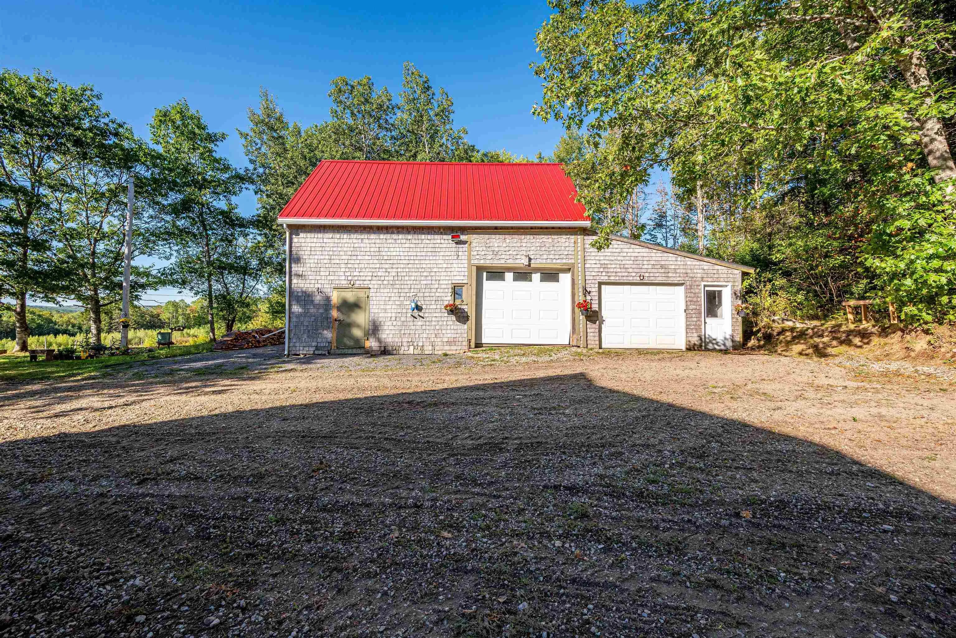 163 Hogan Road, Upper Vaughan, NS B0N 2T0, 3 Bedrooms Bedrooms, ,2 BathroomsBathrooms,Residential,For Sale,Hogan,202523253