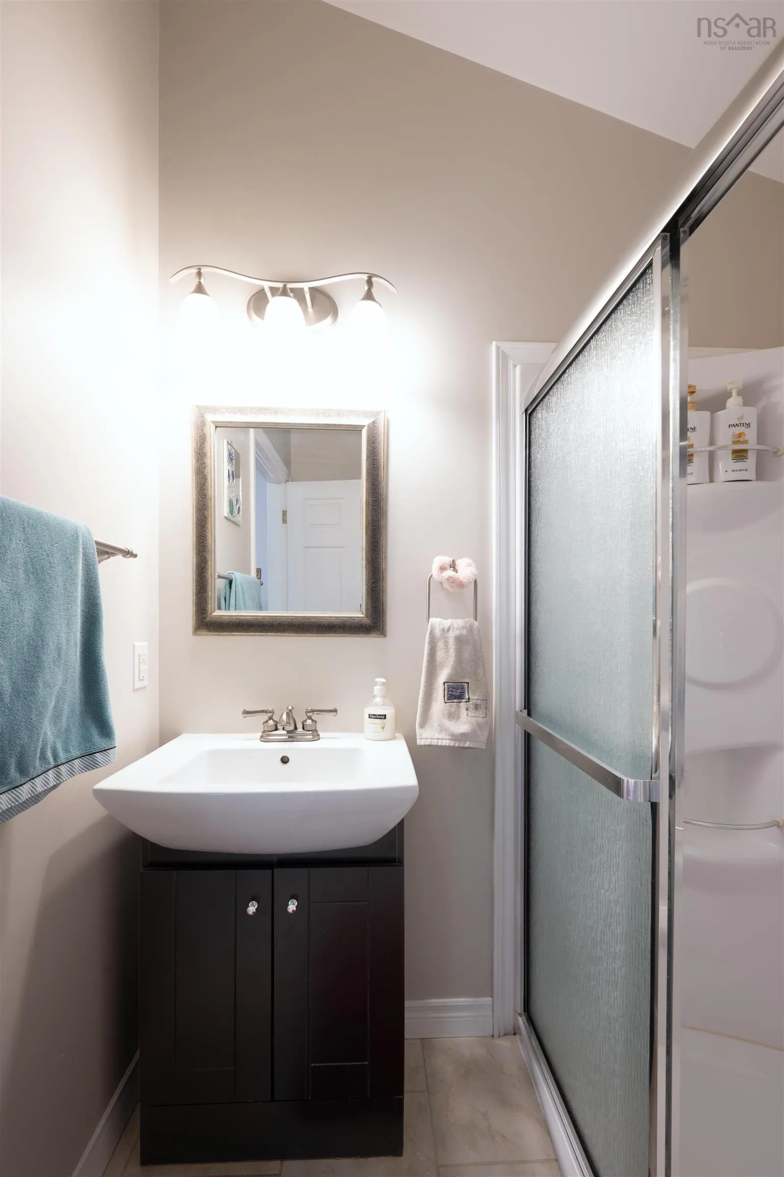 3-23 Juniper Lane, Upper Lakeville, NS B0J 1W0, 2 Bedrooms Bedrooms, ,2 BathroomsBathrooms,Residential,For Sale,Juniper,202521359