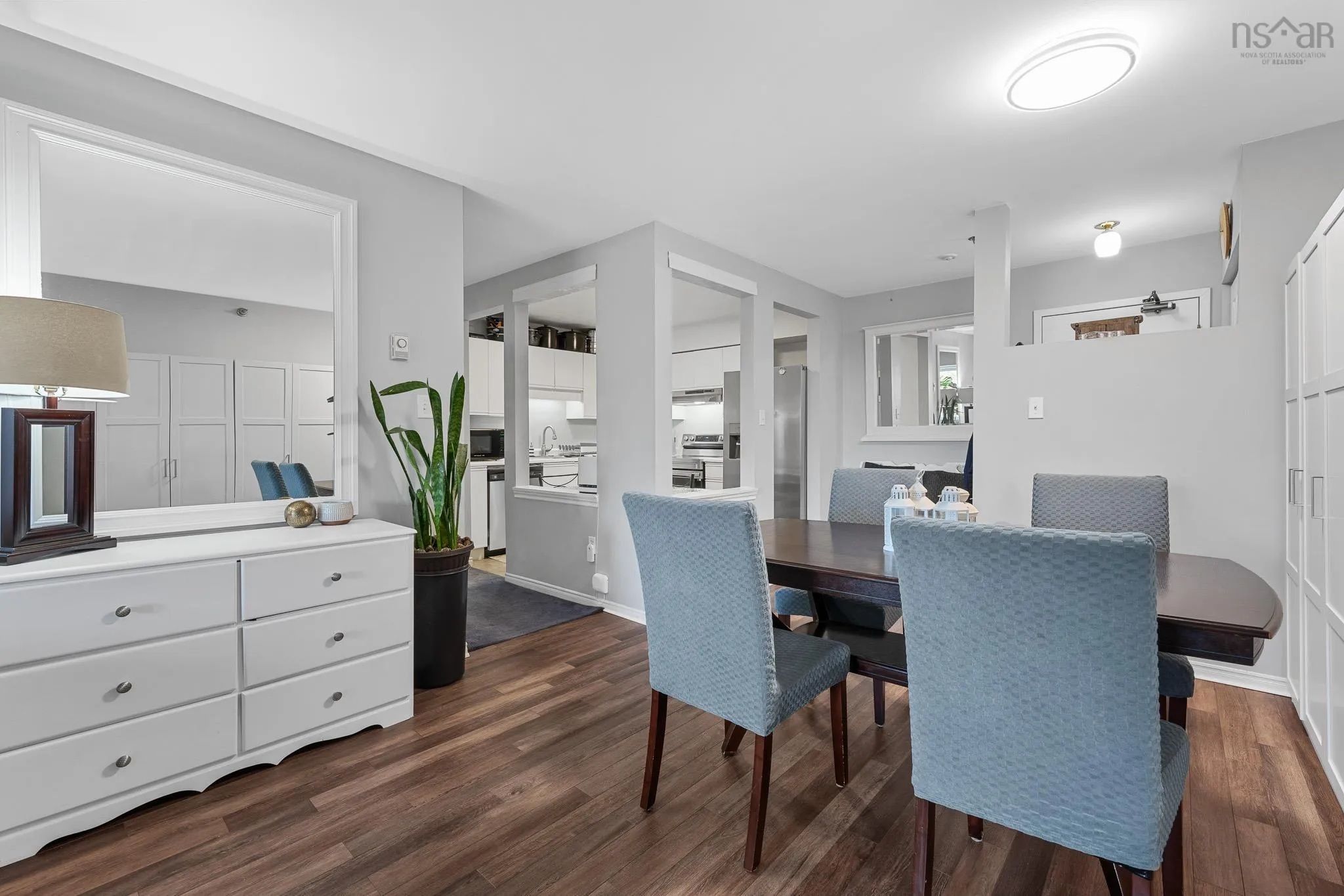 412-93 Kearney Lake Road, Clayton Park, NS B3M 4E7, 2 Bedrooms Bedrooms, ,1 BathroomBathrooms,Residential,For Sale,Kearney Lake,202525493