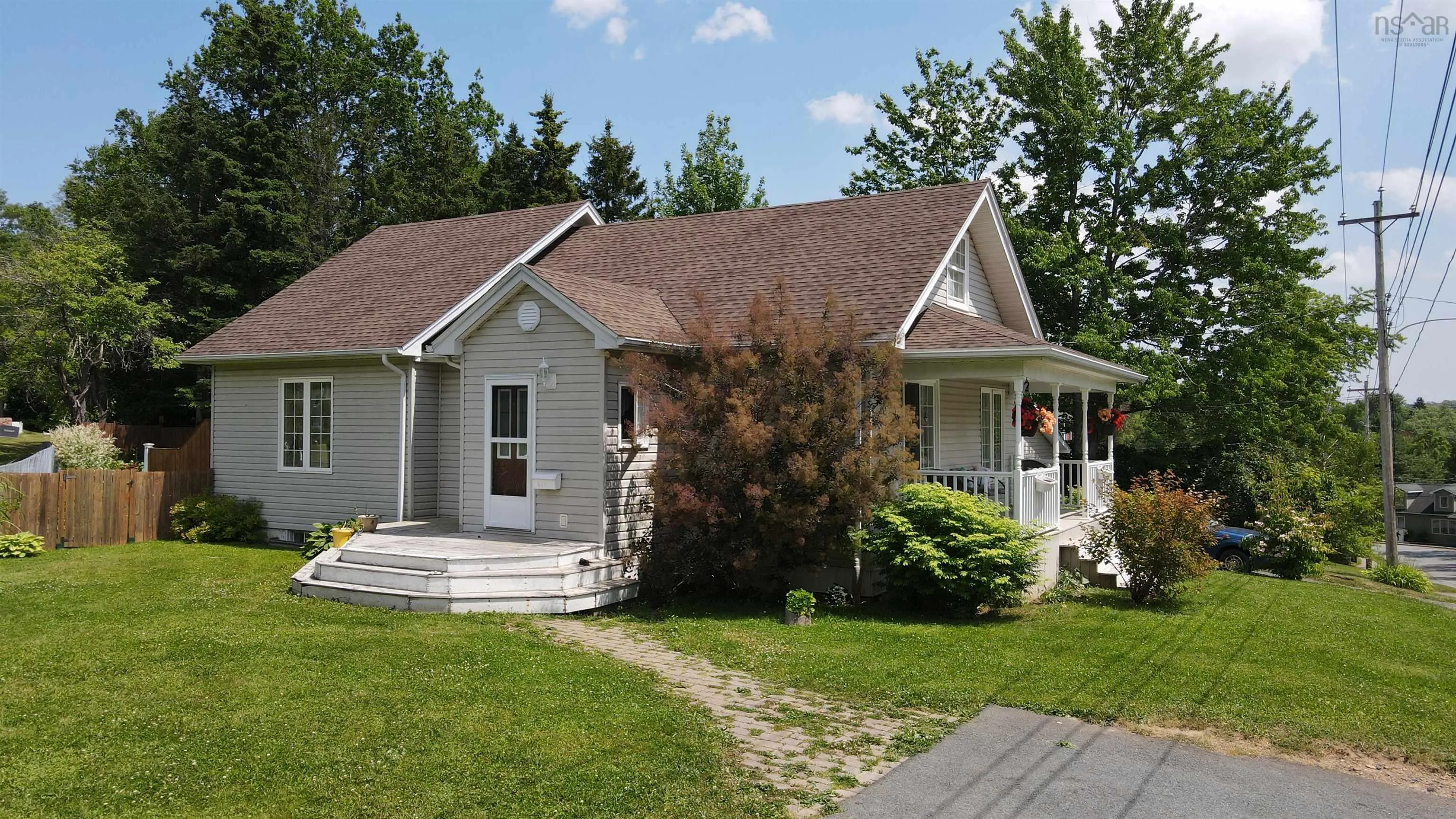637 Wiley Avenue, Windsor, NS B0N 2T0, 4 Bedrooms Bedrooms, ,2 BathroomsBathrooms,Residential,For Sale,Wiley,202516697