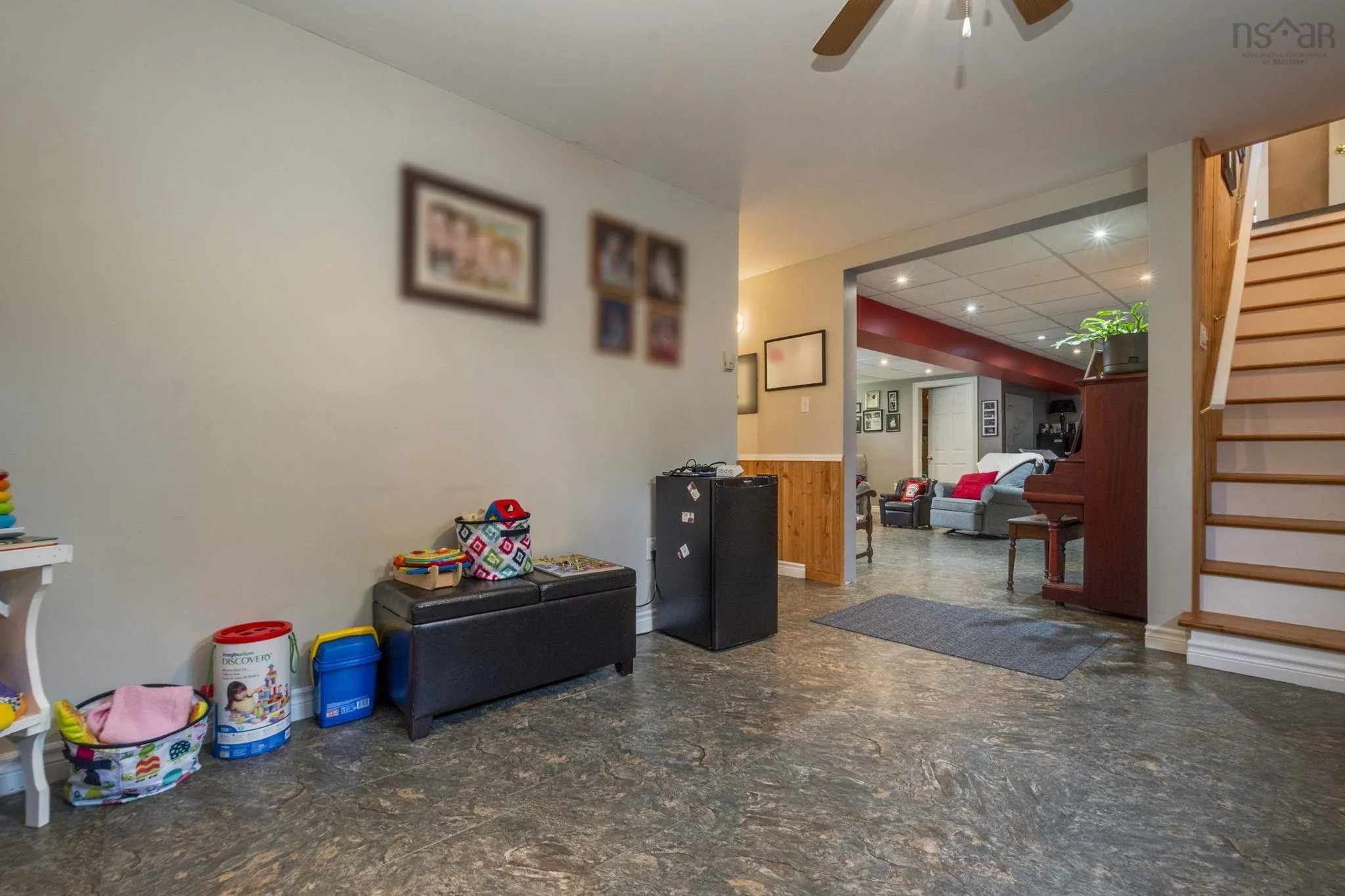 637 Wiley Avenue, Windsor, NS B0N 2T0, 4 Bedrooms Bedrooms, ,2 BathroomsBathrooms,Residential,For Sale,Wiley,202516697