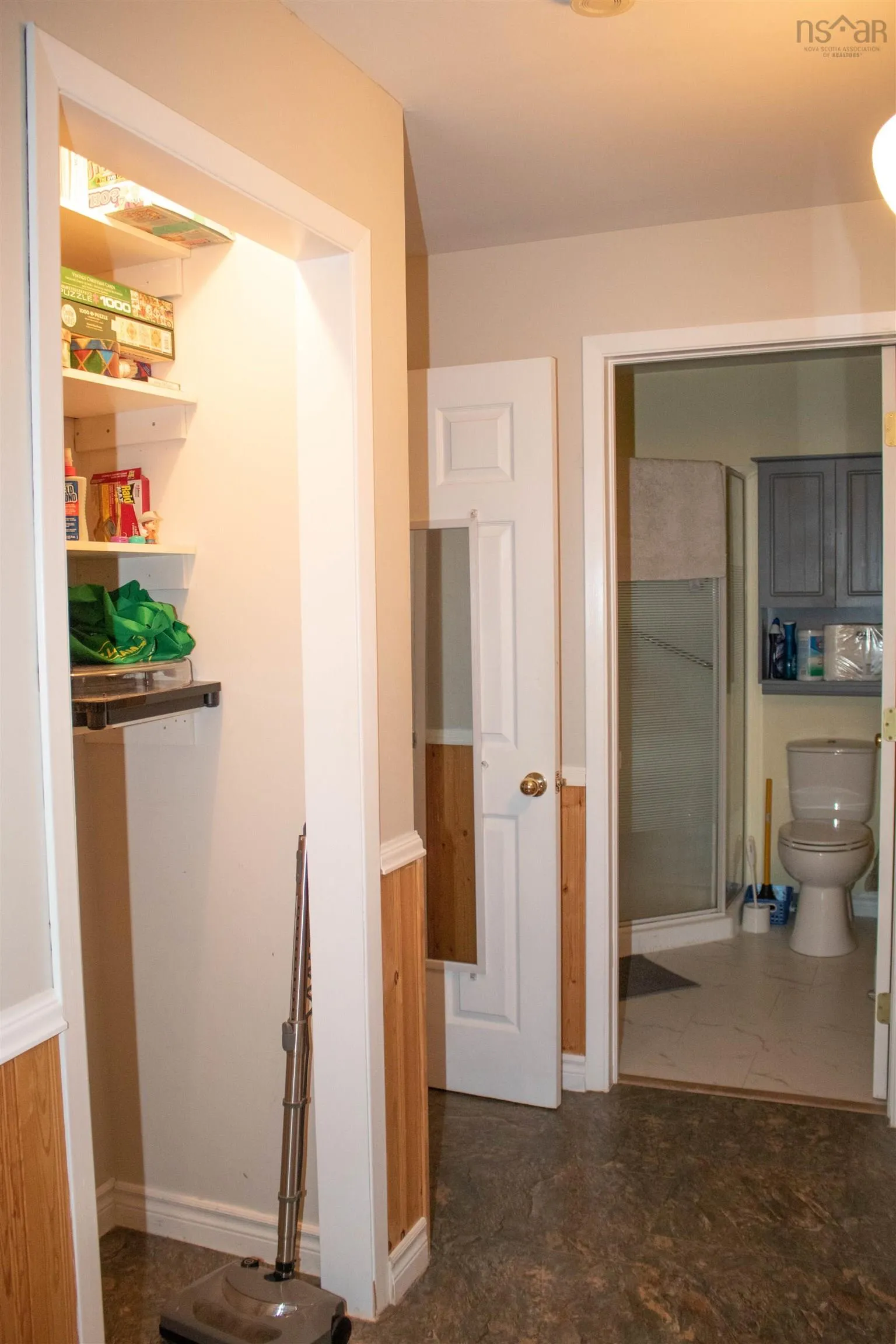 637 Wiley Avenue, Windsor, NS B0N 2T0, 4 Bedrooms Bedrooms, ,2 BathroomsBathrooms,Residential,For Sale,Wiley,202516697
