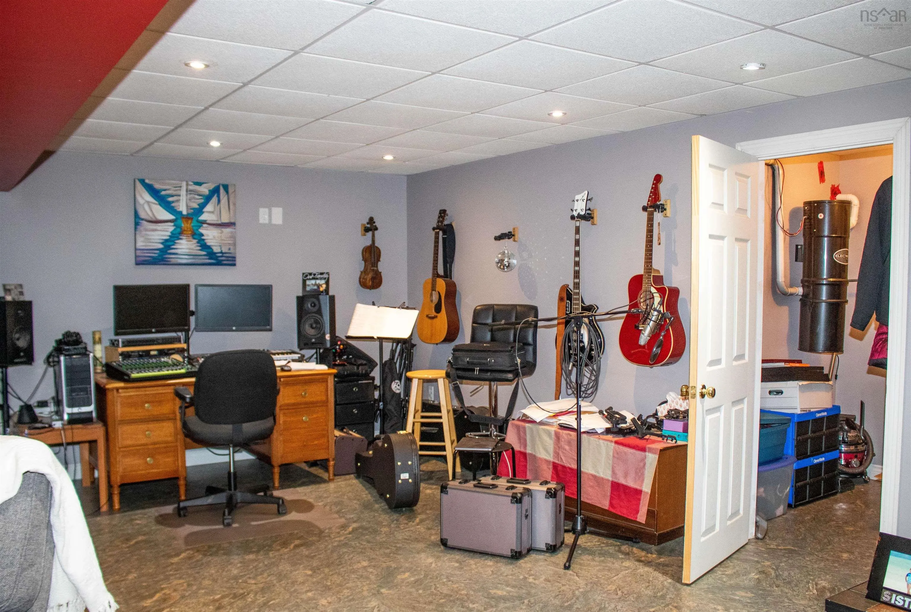 637 Wiley Avenue, Windsor, NS B0N 2T0, 4 Bedrooms Bedrooms, ,2 BathroomsBathrooms,Residential,For Sale,Wiley,202516697