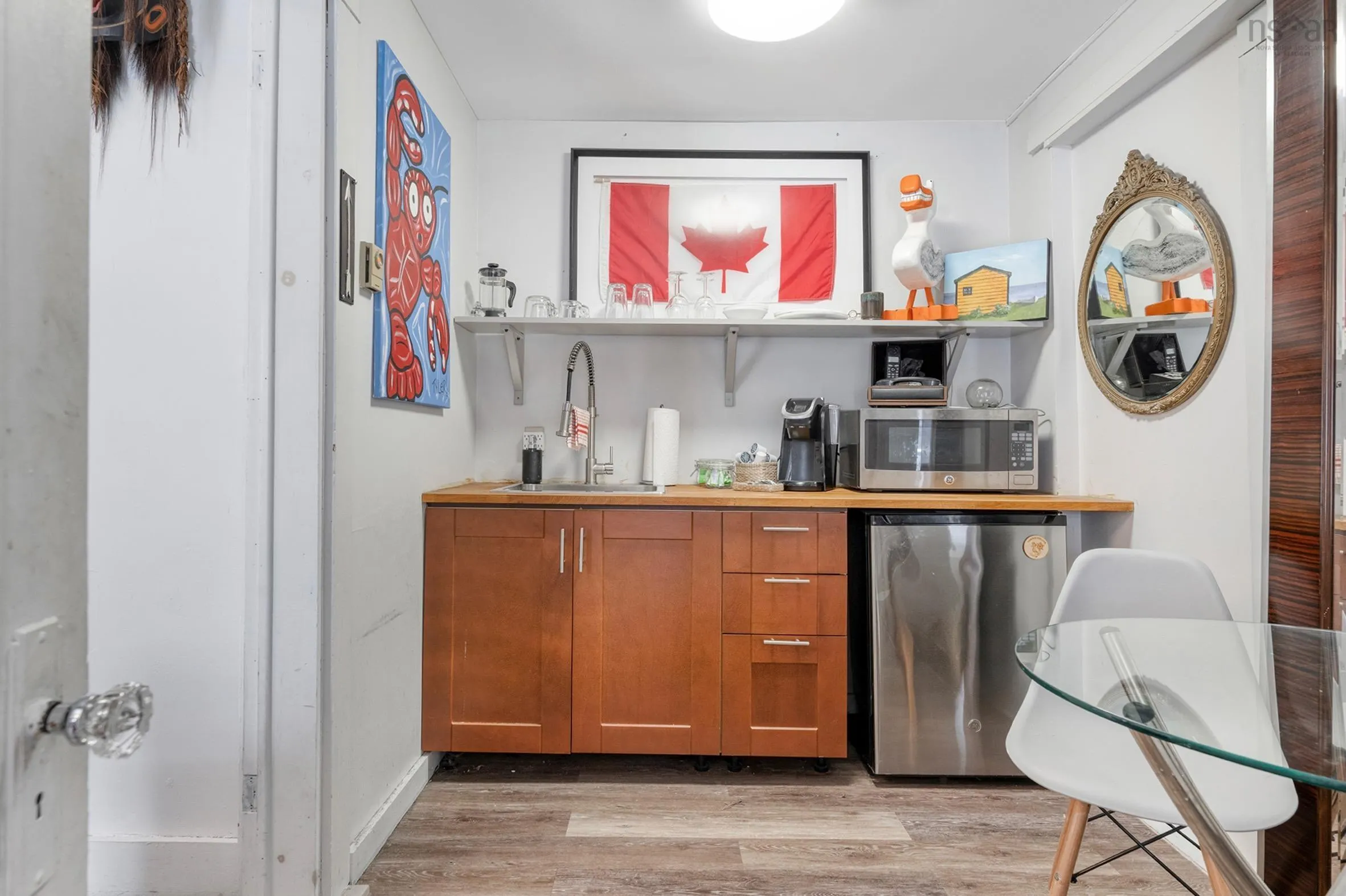 145 Lincoln Street, Lunenburg Ns B0j 2c0, 6 Bedrooms Bedrooms, ,Residential Income,For Sale,Lincoln,202413227