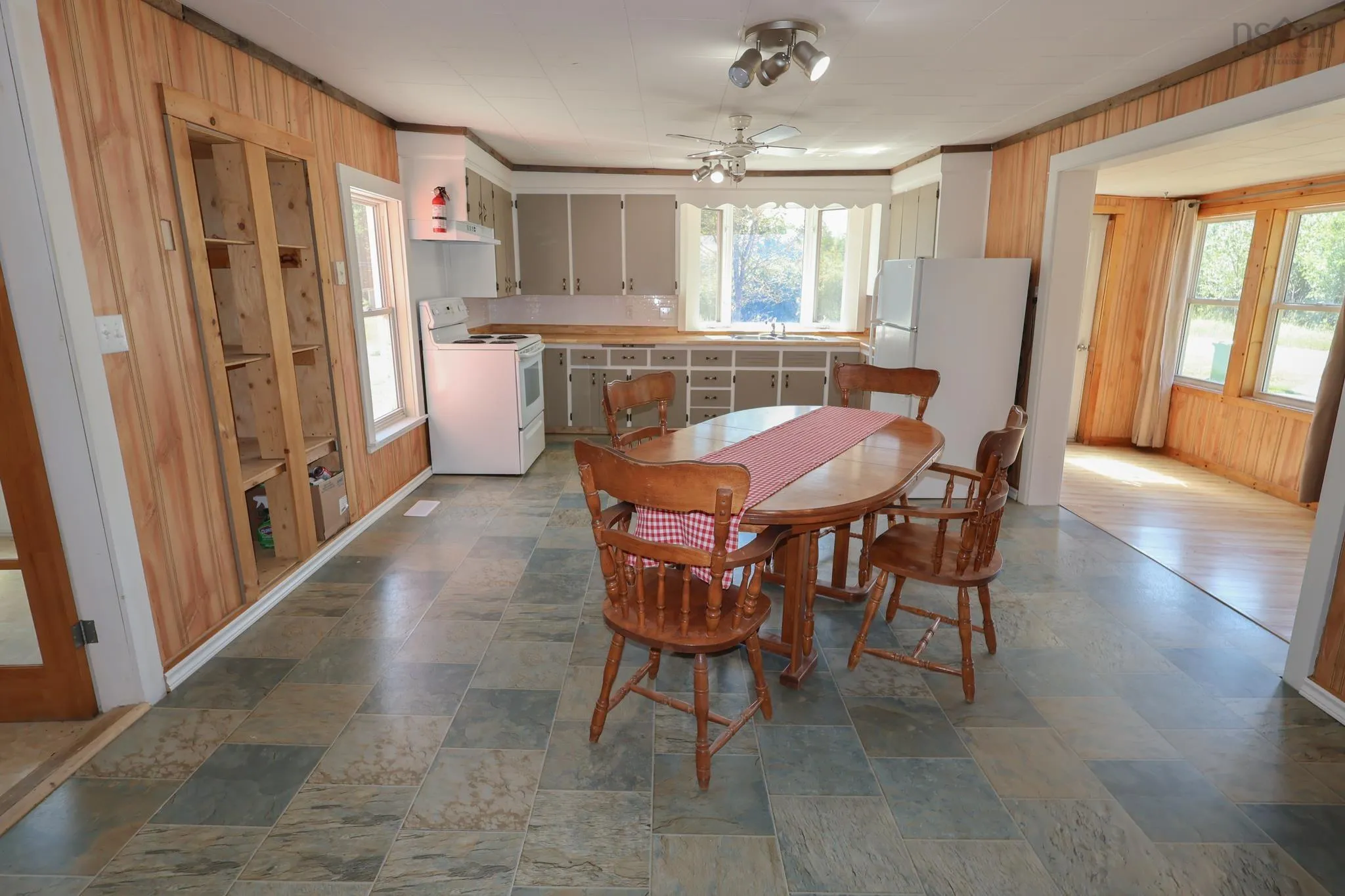 10524 Highway 8, Caledonia, NS B0T 1B0, 3 Bedrooms Bedrooms, ,1 BathroomBathrooms,Residential,For Sale,Highway 8,202521619