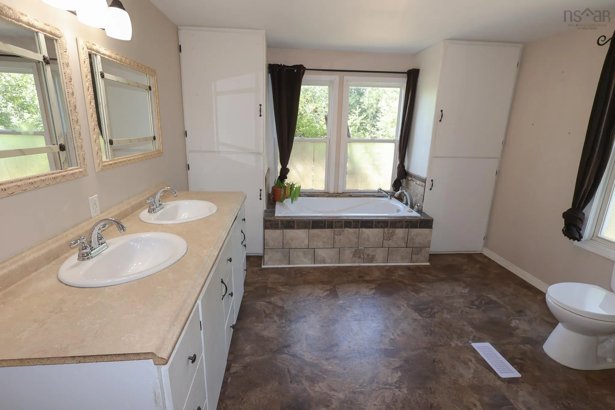 10524 Highway 8, Caledonia, NS B0T 1B0, 3 Bedrooms Bedrooms, ,1 BathroomBathrooms,Residential,For Sale,Highway 8,202521619