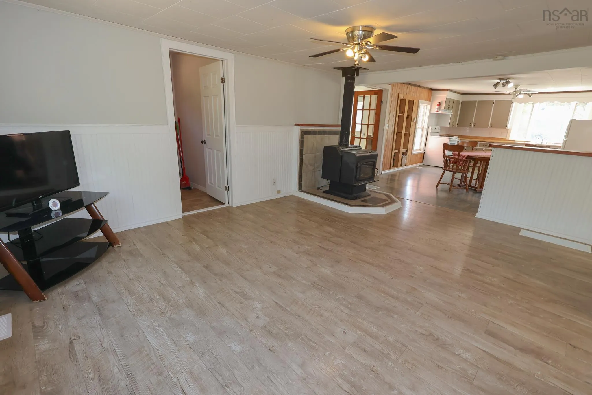 10524 Highway 8, Caledonia, NS B0T 1B0, 3 Bedrooms Bedrooms, ,1 BathroomBathrooms,Residential,For Sale,Highway 8,202521619