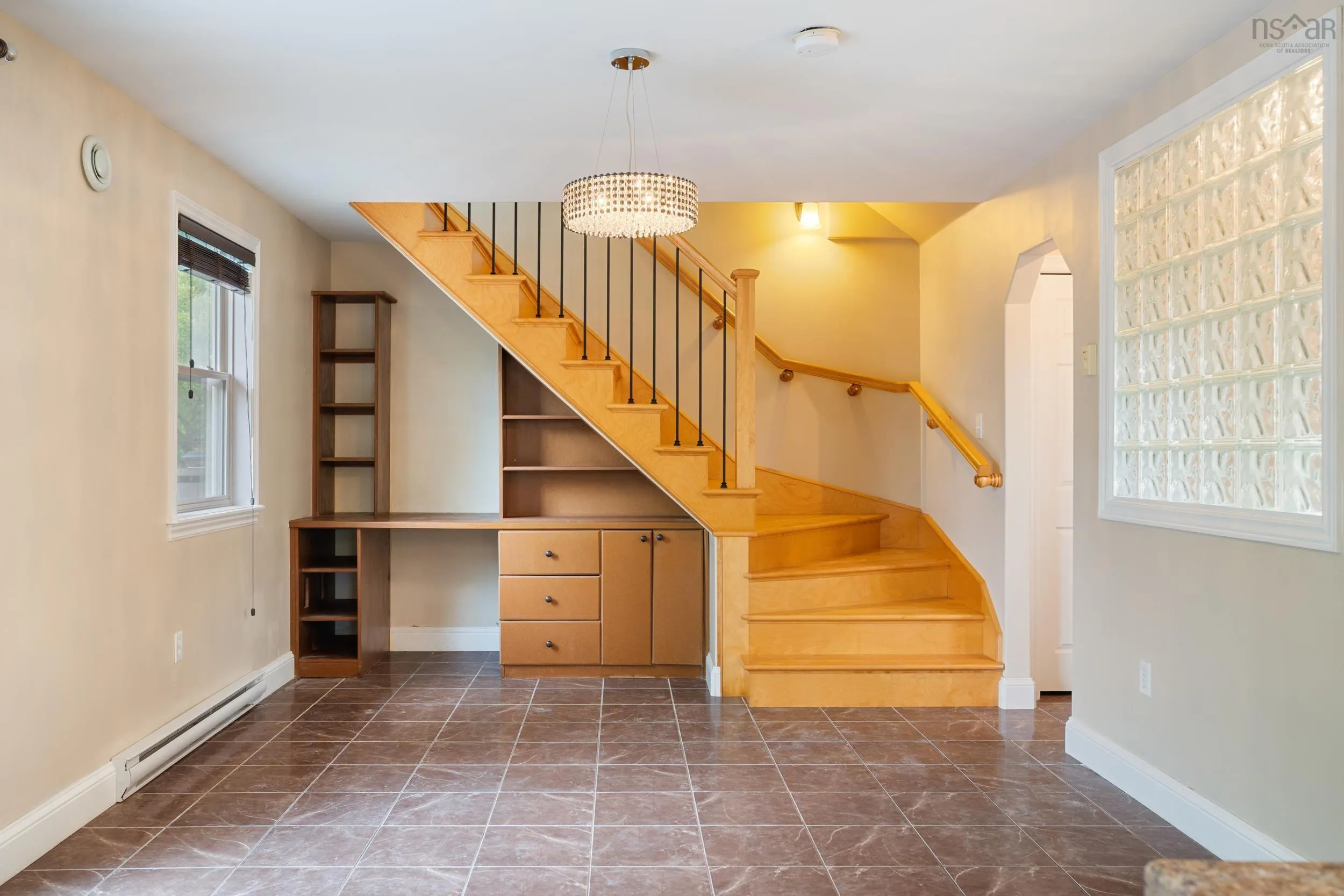 680 Hammonds Plains Road, Bedford, NS B4B 1A7, 3 Bedrooms Bedrooms, ,2 BathroomsBathrooms,Residential,For Sale,Hammonds Plains,202523688