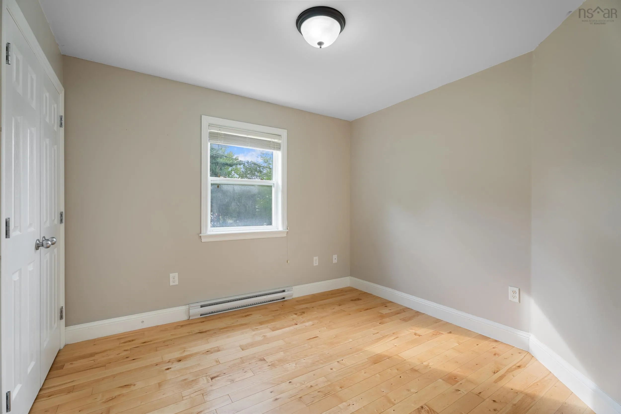 680 Hammonds Plains Road, Bedford, NS B4B 1A7, 3 Bedrooms Bedrooms, ,2 BathroomsBathrooms,Residential,For Sale,Hammonds Plains,202523688