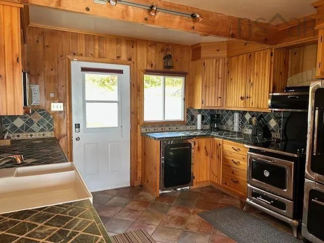 935 Big Harbour Road, Big Harbour, NS B0E 1B0, 3 Bedrooms Bedrooms, ,2 BathroomsBathrooms,Residential,For Sale,Big Harbour,202524825