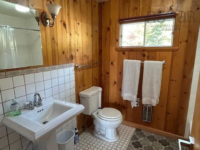 935 Big Harbour Road, Big Harbour, NS B0E 1B0, 3 Bedrooms Bedrooms, ,2 BathroomsBathrooms,Residential,For Sale,Big Harbour,202524825