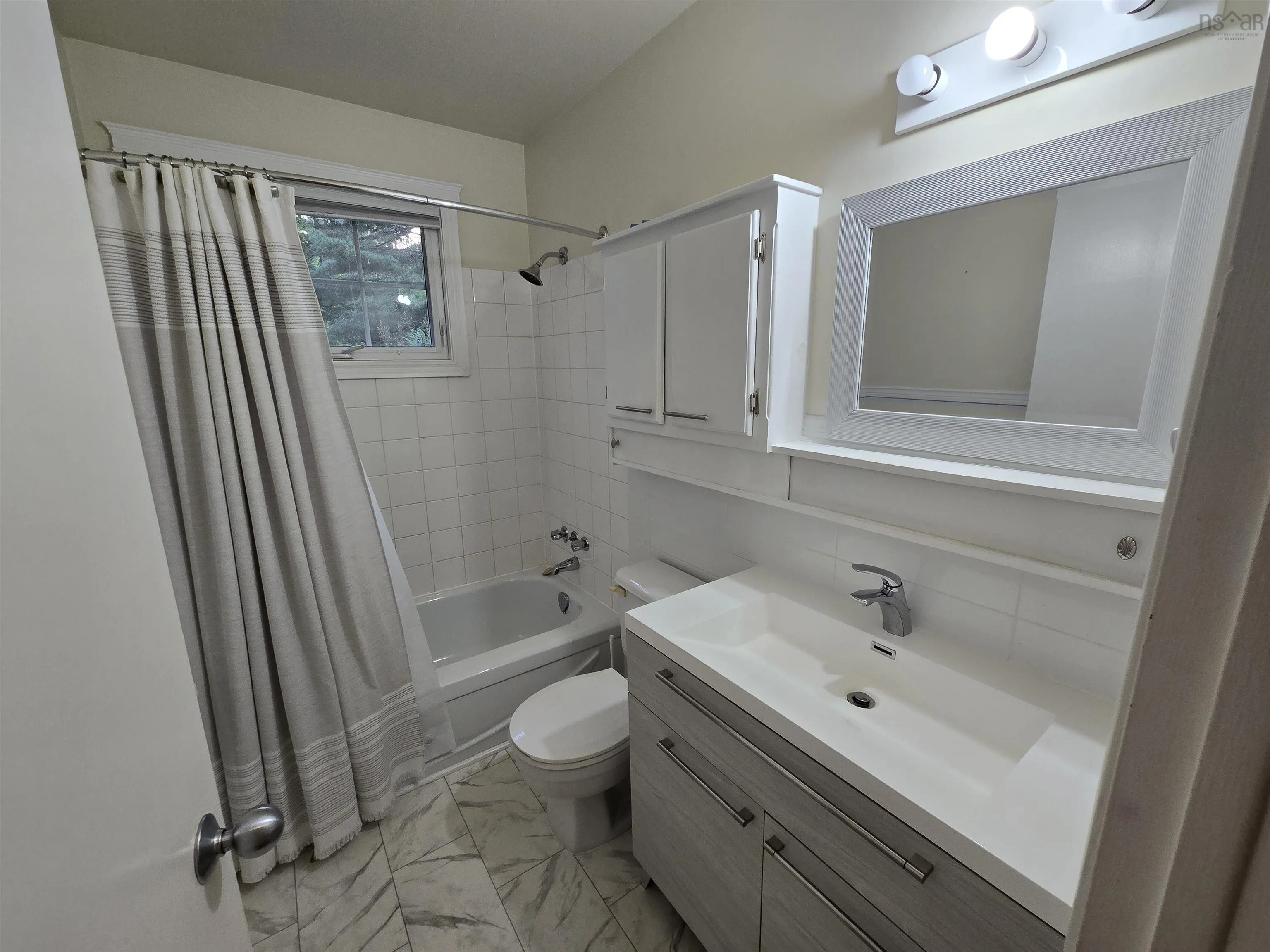 148 Borgalds Point Road, Chester Basin, NS B0J 1K0, 5 Bedrooms Bedrooms, ,2 BathroomsBathrooms,Residential,For Sale,Borgalds Point,202519633