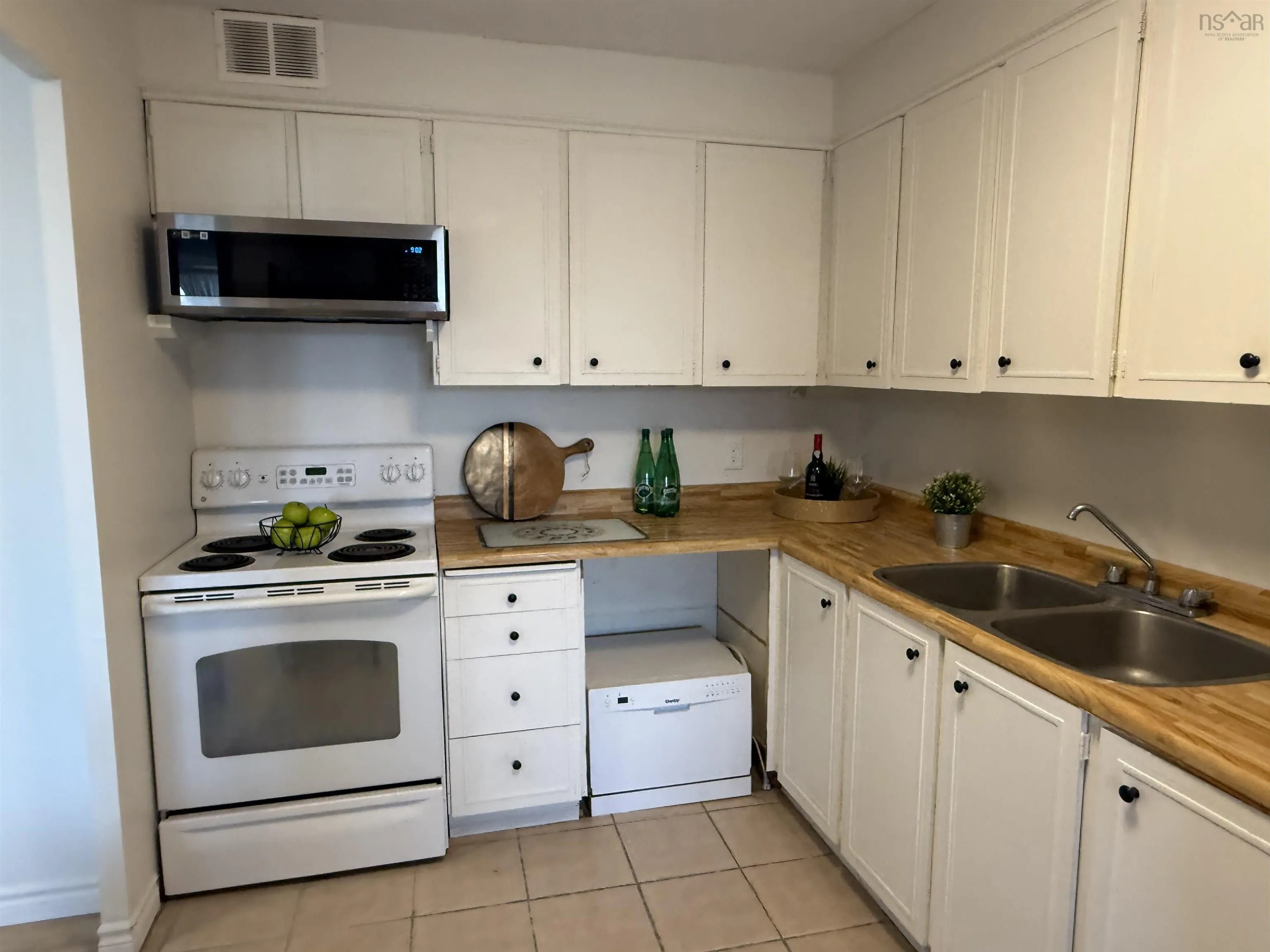 1602-5959 Spring Garden Road, Halifax Ns B3h 1y5, 1 Bedroom Bedrooms, ,1 BathroomBathrooms,Residential,For Sale,Spring Garden,202509465