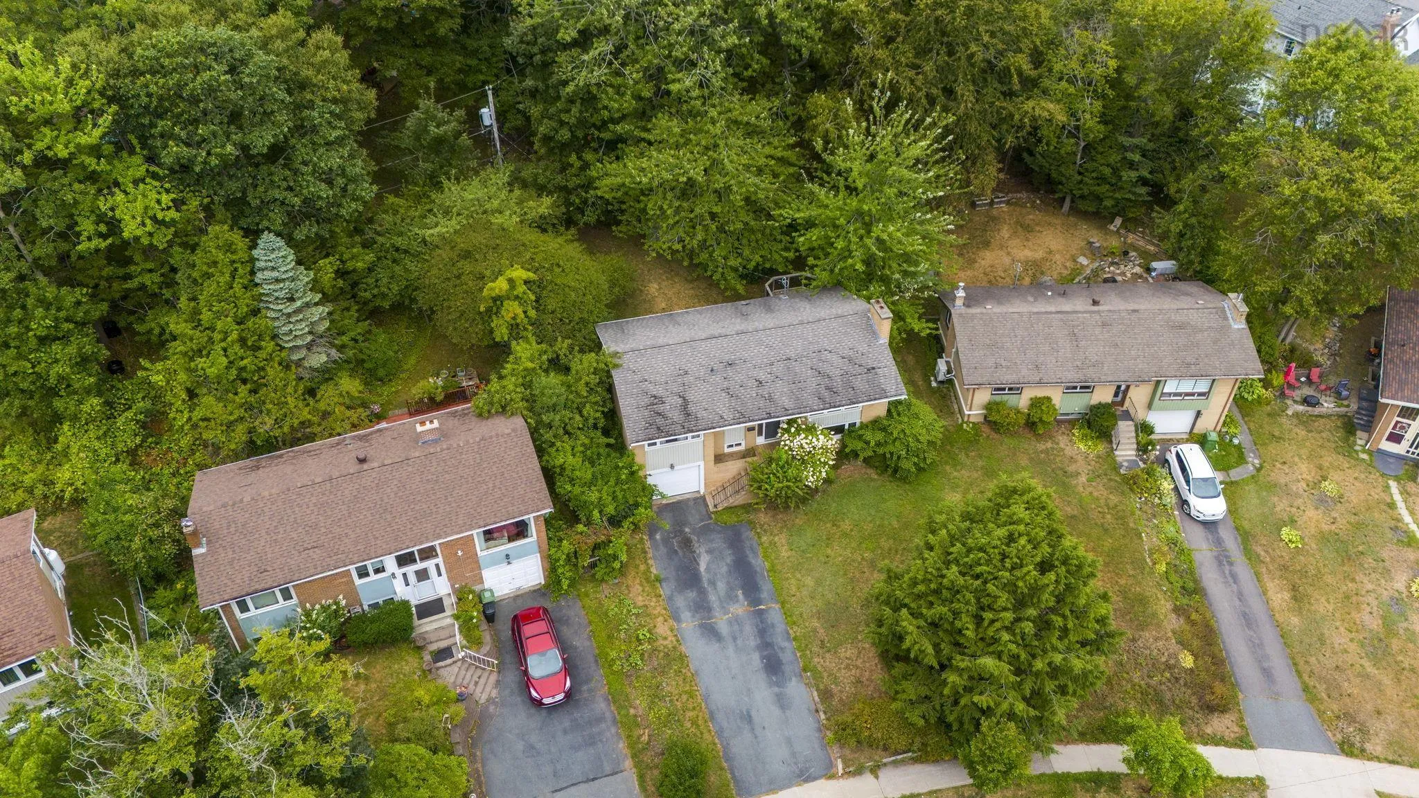 17 Gateway Road, Halifax, NS B3M 1M6, 4 Bedrooms Bedrooms, ,2 BathroomsBathrooms,Residential,For Sale,Gateway,202521806