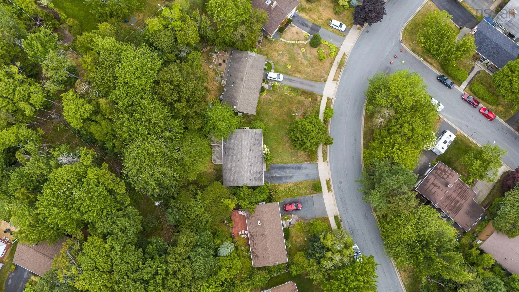 17 Gateway Road, Halifax, NS B3M 1M6, 4 Bedrooms Bedrooms, ,2 BathroomsBathrooms,Residential,For Sale,Gateway,202521806