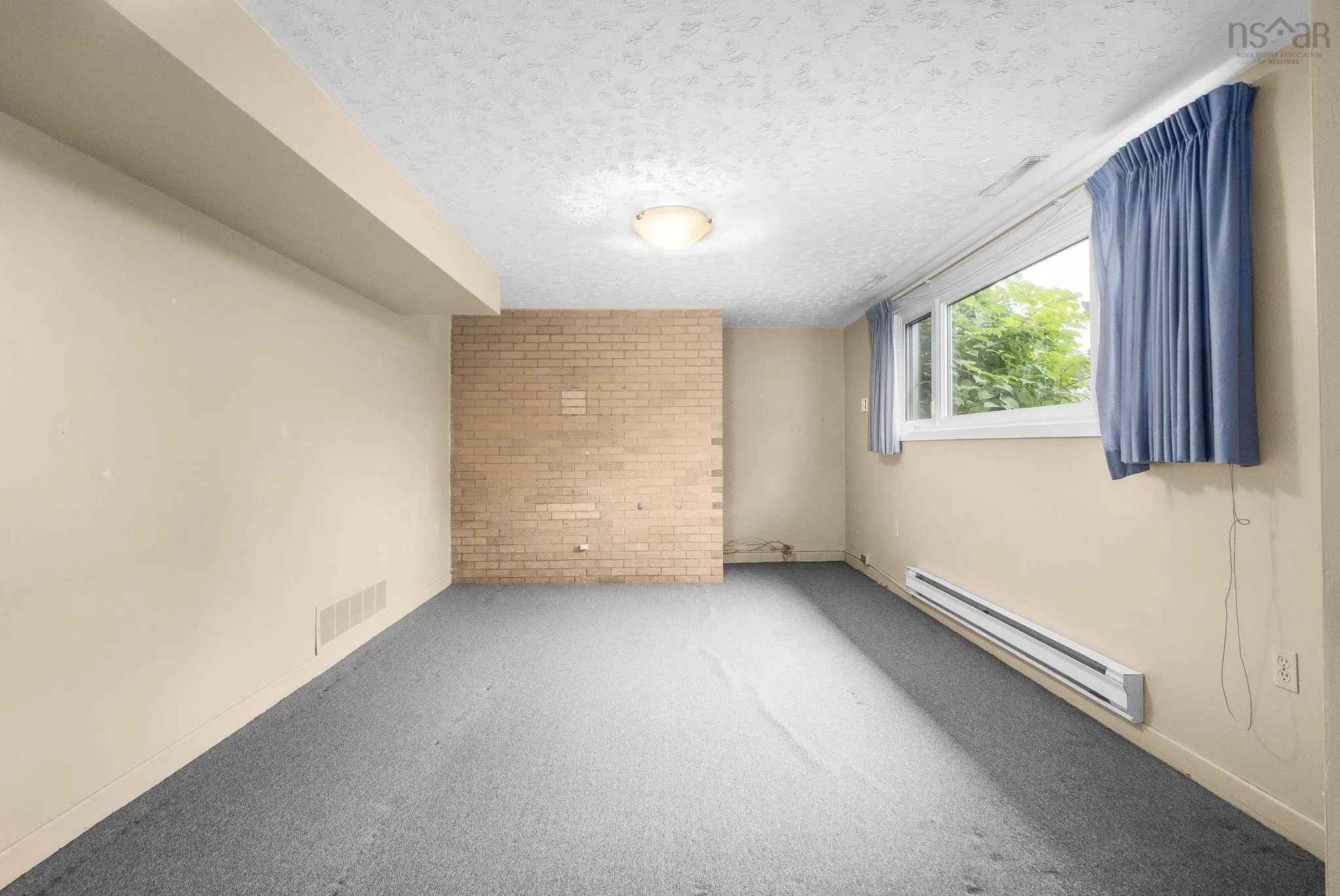 17 Gateway Road, Halifax, NS B3M 1M6, 4 Bedrooms Bedrooms, ,2 BathroomsBathrooms,Residential,For Sale,Gateway,202521806