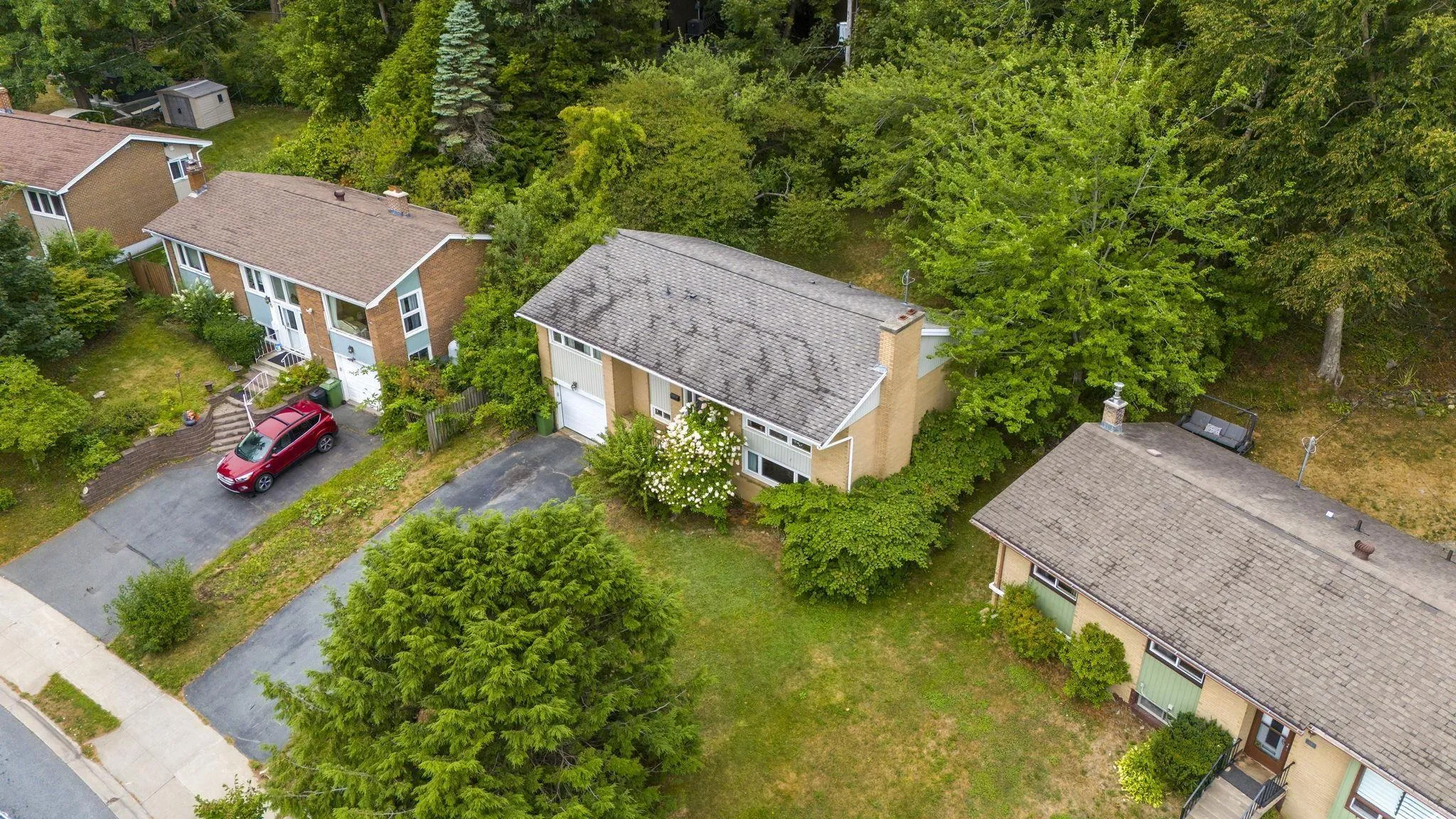 17 Gateway Road, Halifax, NS B3M 1M6, 4 Bedrooms Bedrooms, ,2 BathroomsBathrooms,Residential,For Sale,Gateway,202521806