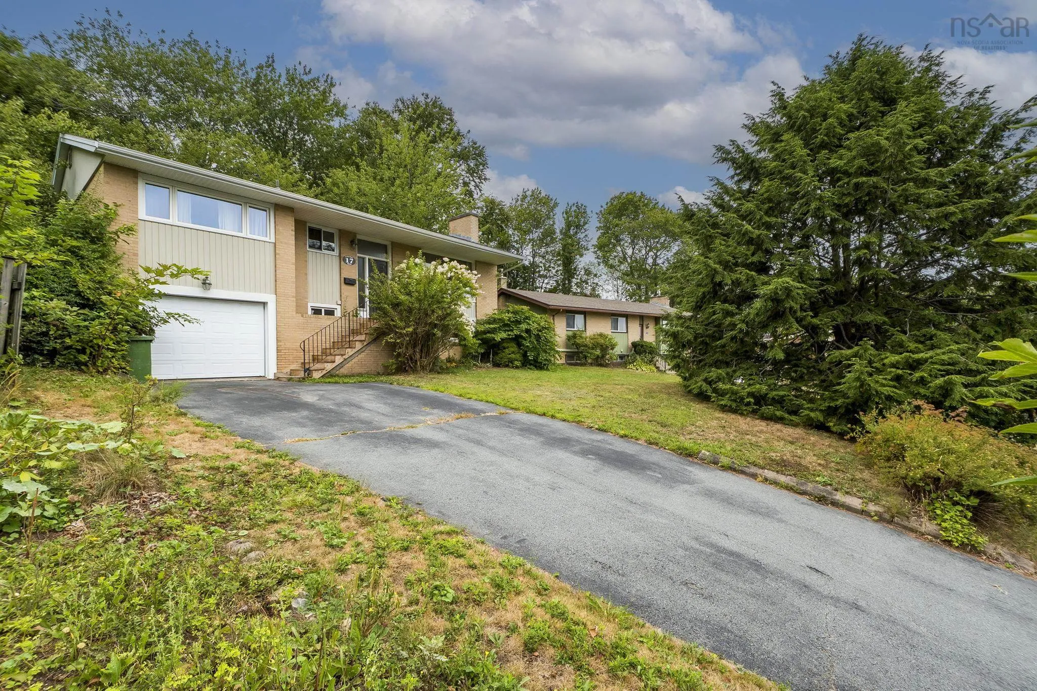 17 Gateway Road, Halifax, NS B3M 1M6, 4 Bedrooms Bedrooms, ,2 BathroomsBathrooms,Residential,For Sale,Gateway,202521806