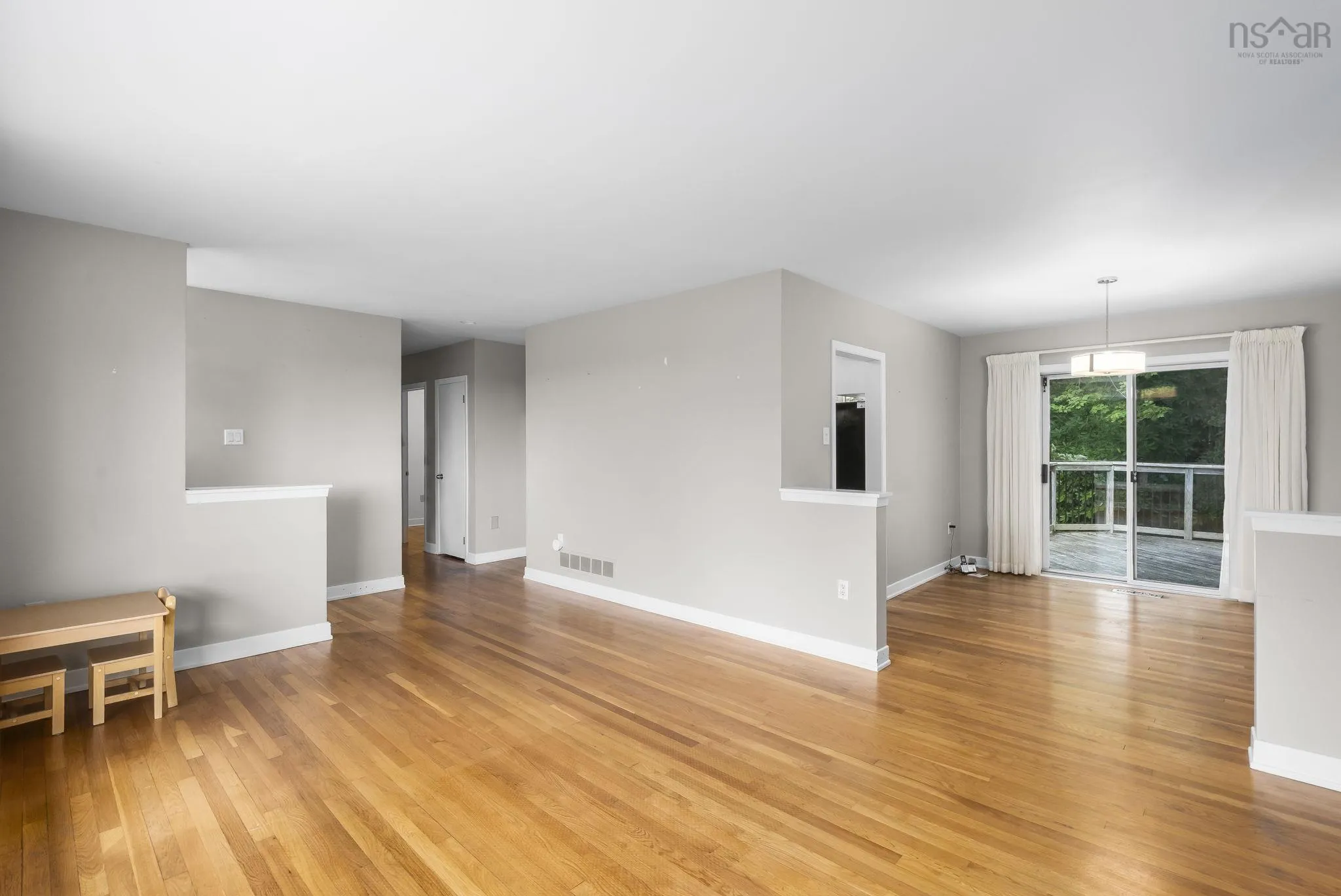 17 Gateway Road, Halifax, NS B3M 1M6, 4 Bedrooms Bedrooms, ,2 BathroomsBathrooms,Residential,For Sale,Gateway,202521806