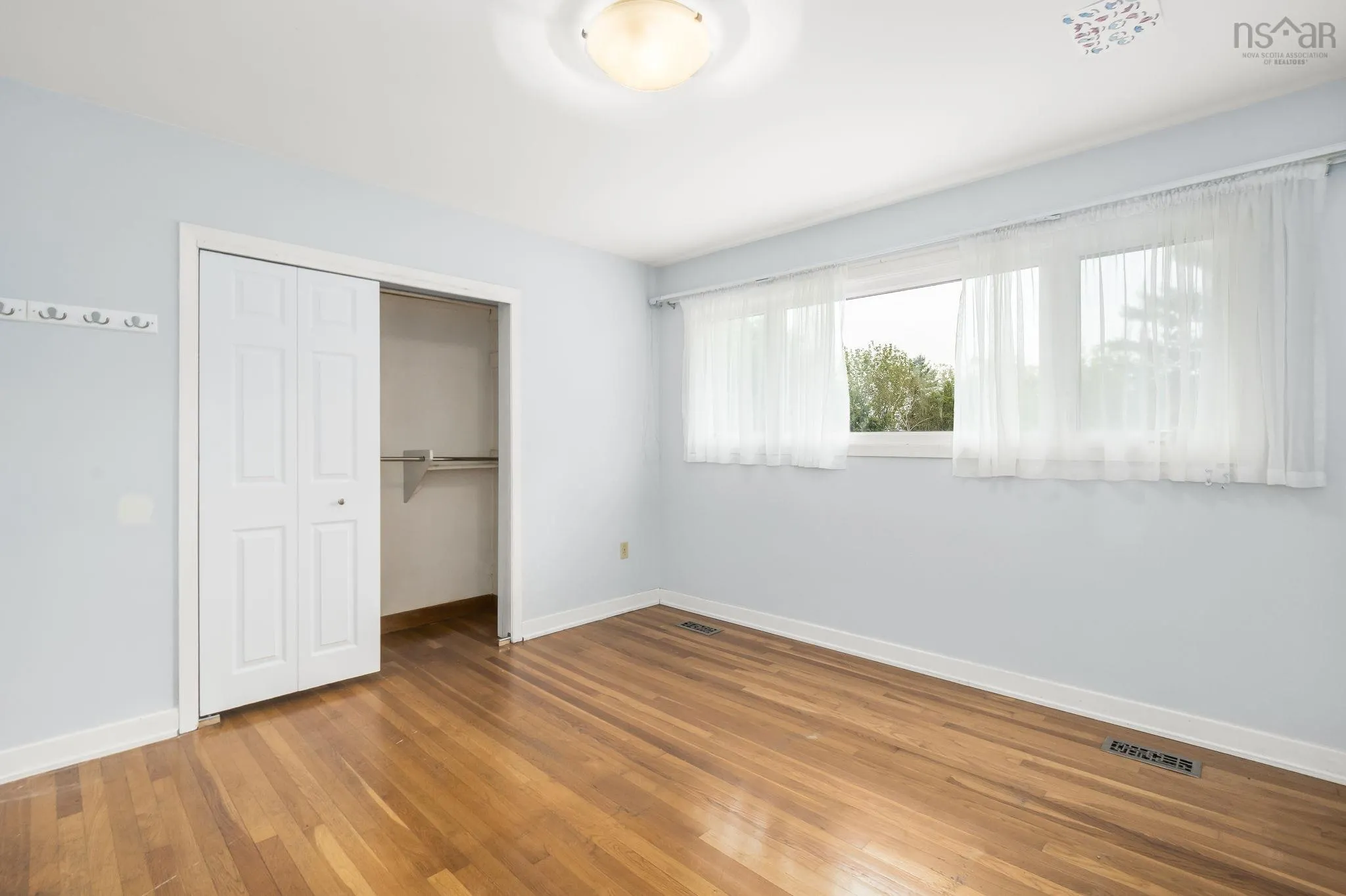 17 Gateway Road, Halifax, NS B3M 1M6, 4 Bedrooms Bedrooms, ,2 BathroomsBathrooms,Residential,For Sale,Gateway,202521806
